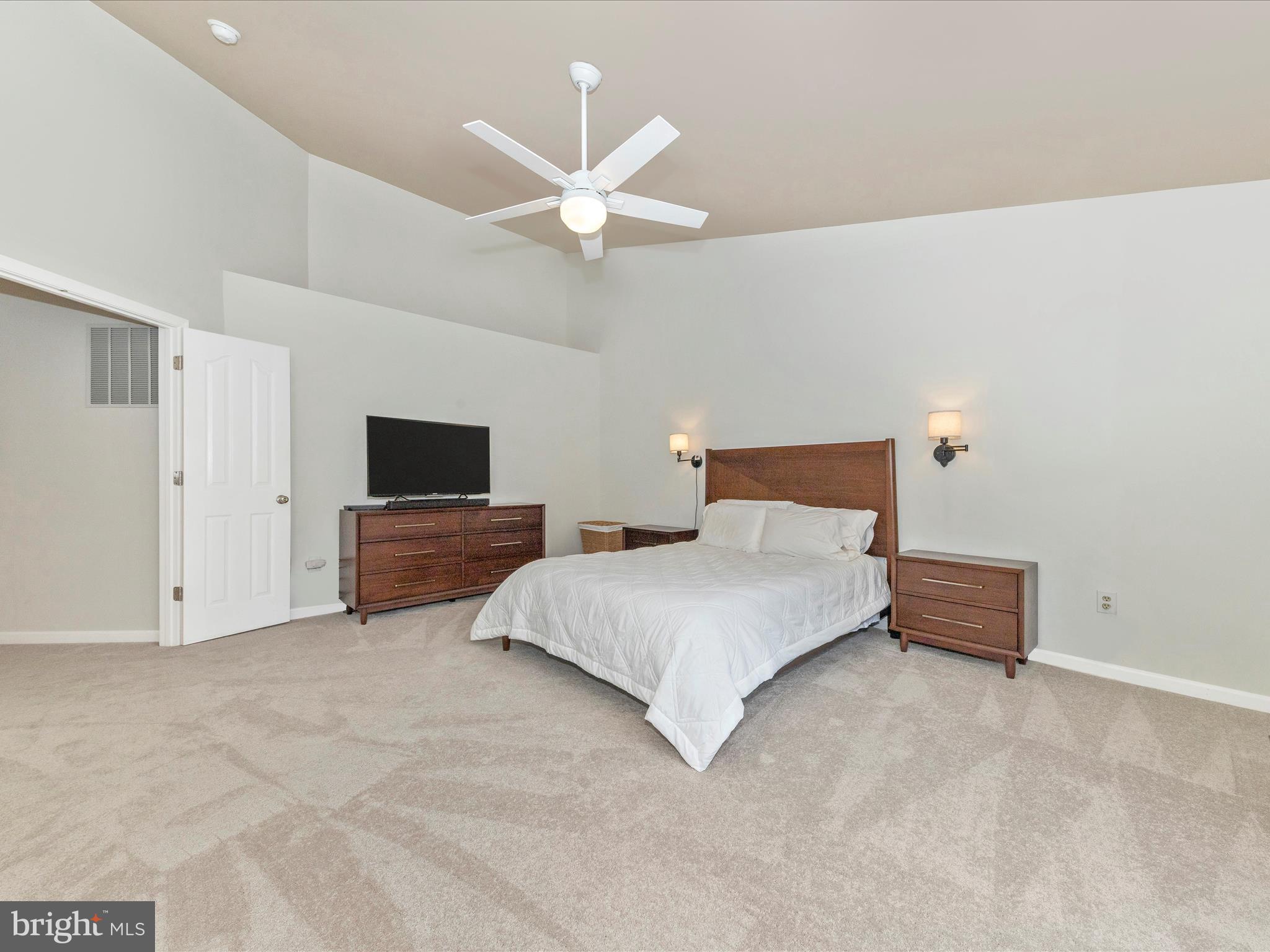 KINGSBROOK - Residential