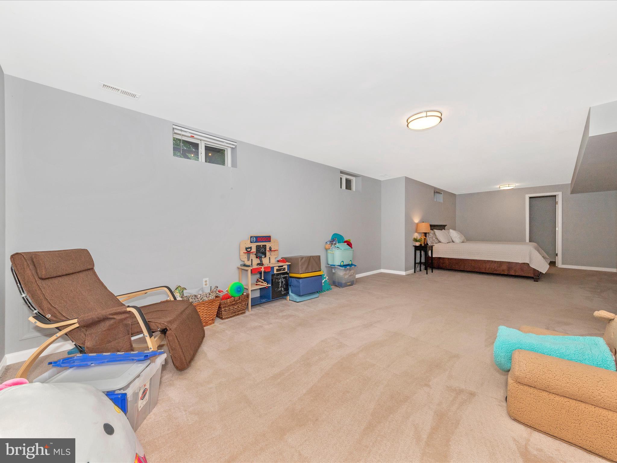 KINGSBROOK - Residential