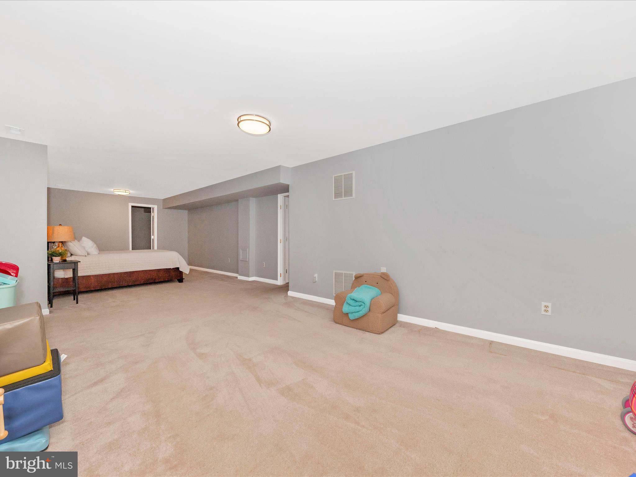 KINGSBROOK - Residential