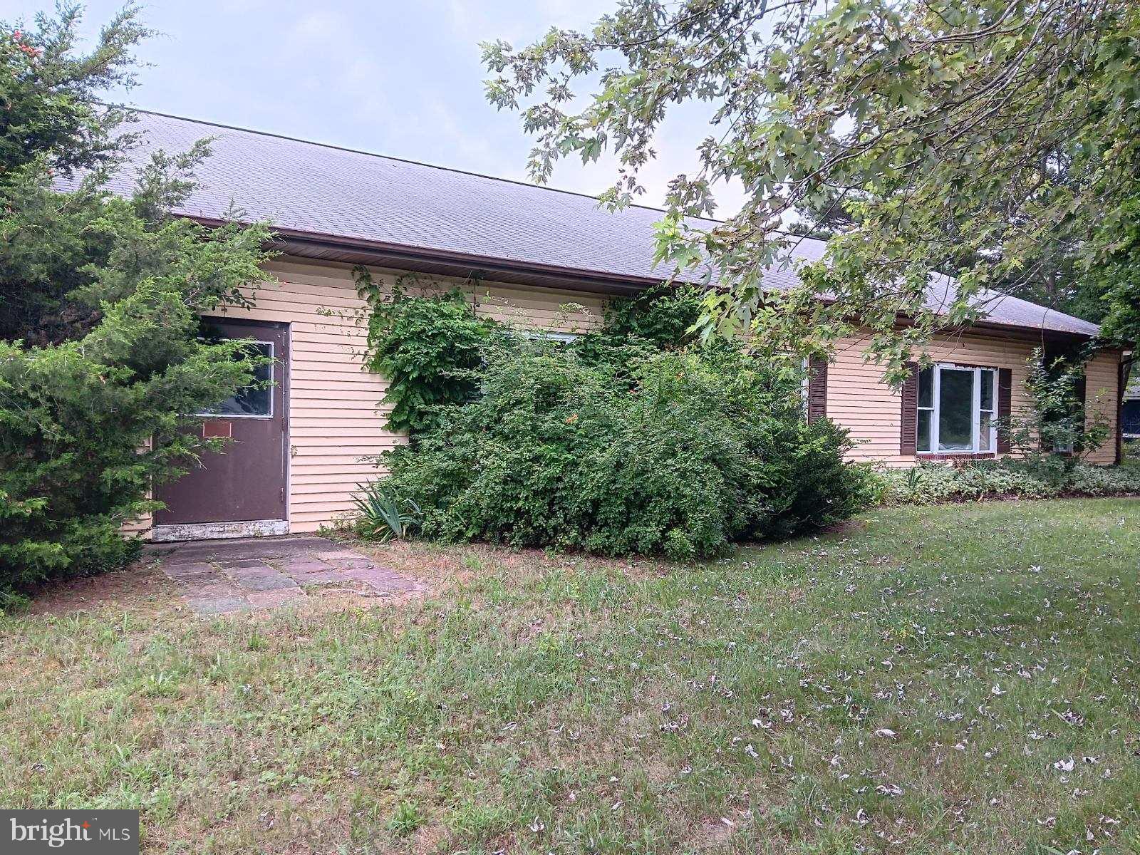 25548 HILL ROAD