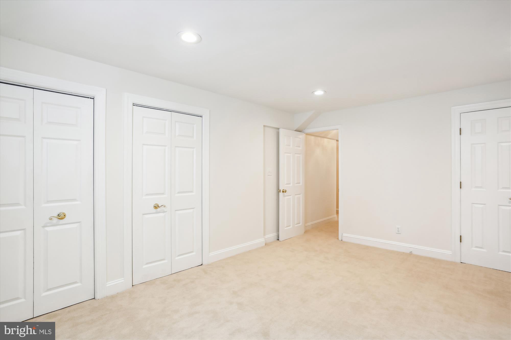 NORTH CHEVY CHASE - Residential