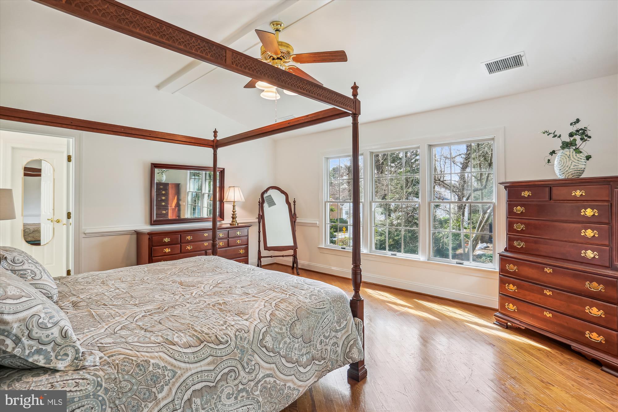 NORTH CHEVY CHASE - Residential