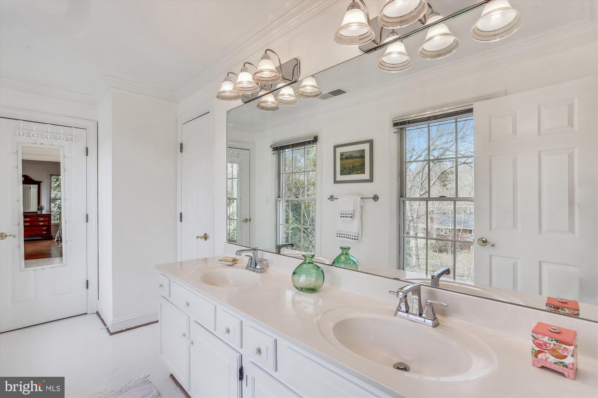 NORTH CHEVY CHASE - Residential