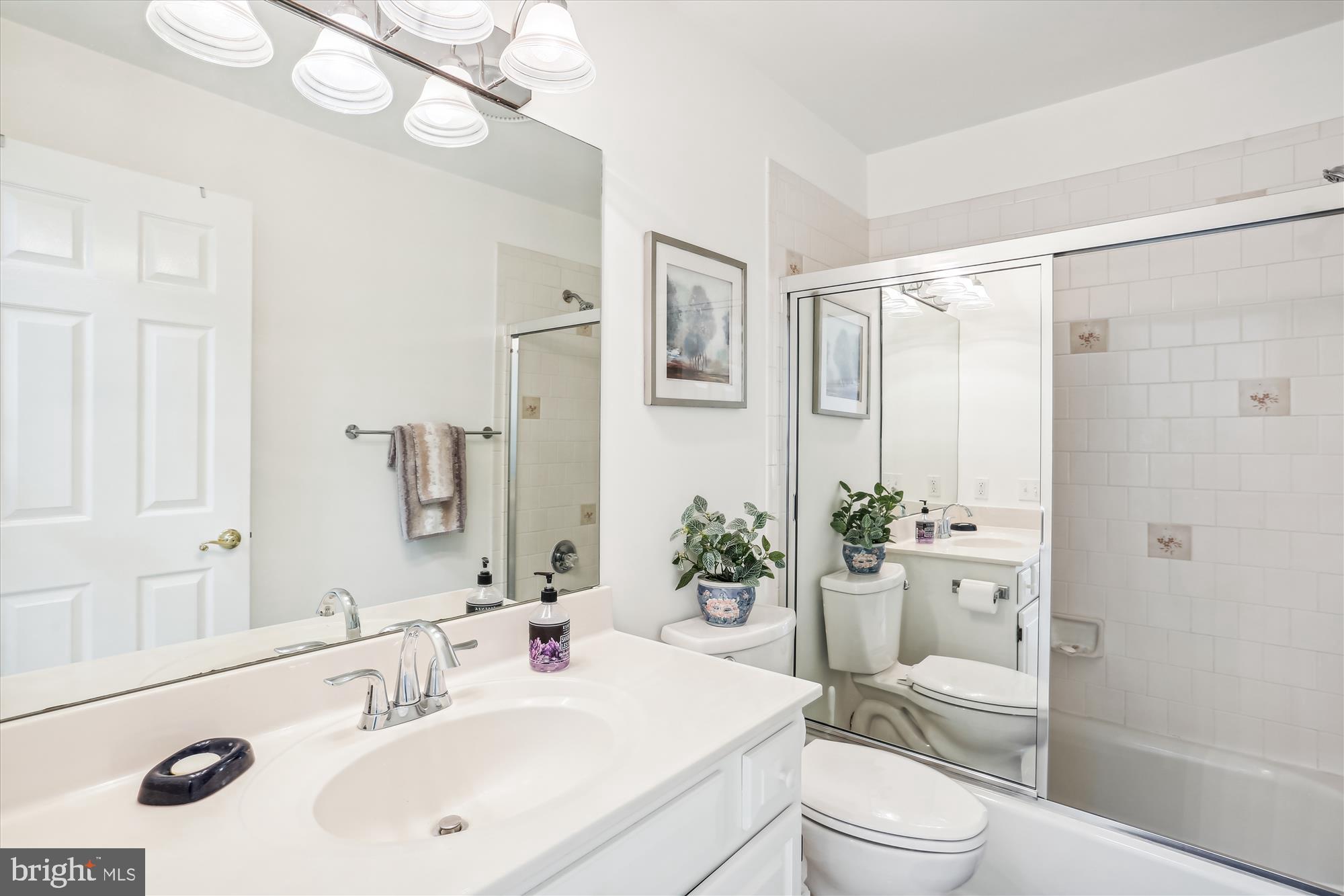 NORTH CHEVY CHASE - Residential