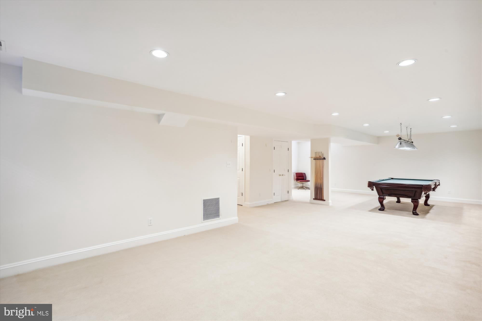 NORTH CHEVY CHASE - Residential