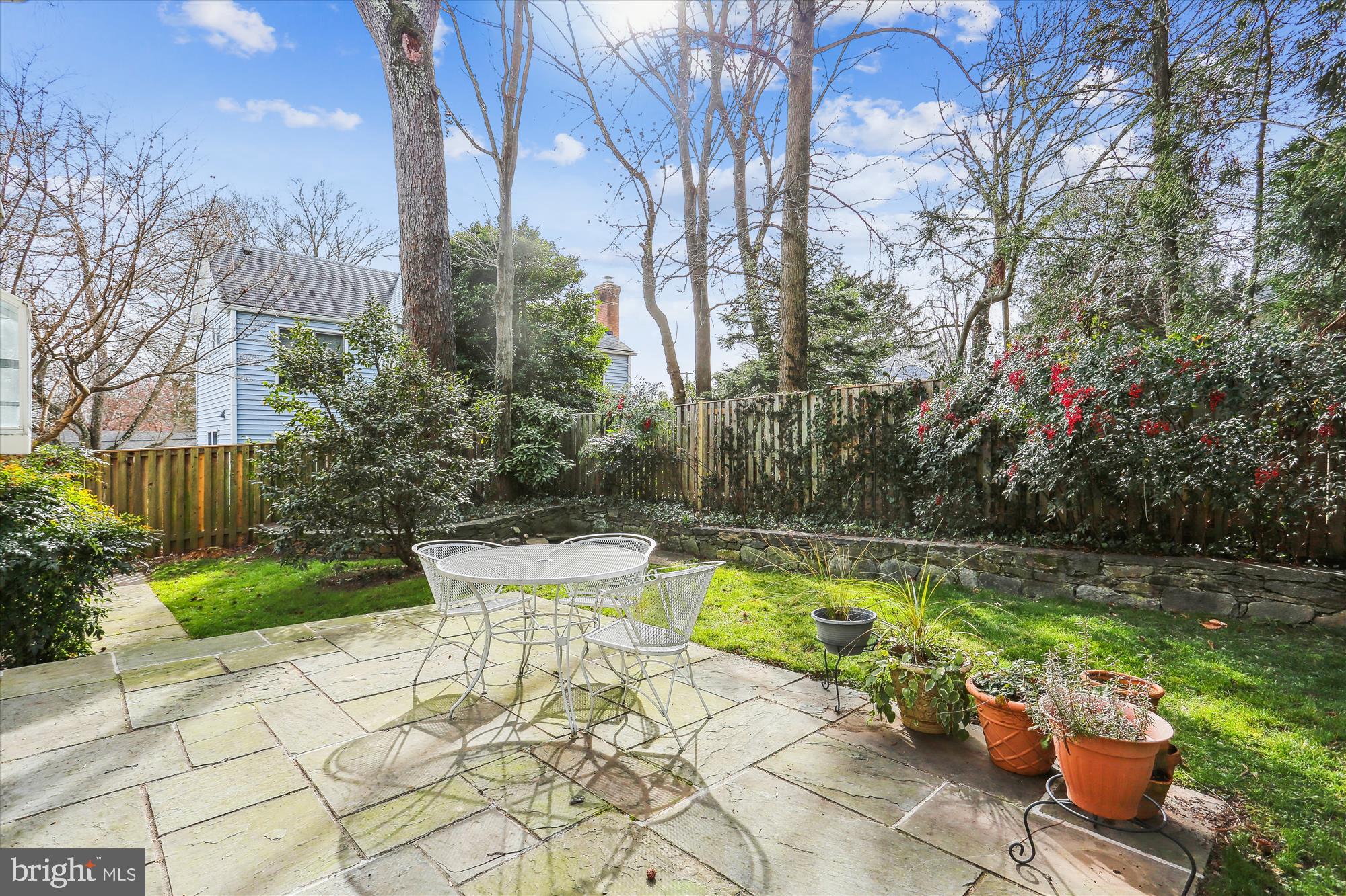 NORTH CHEVY CHASE - Residential