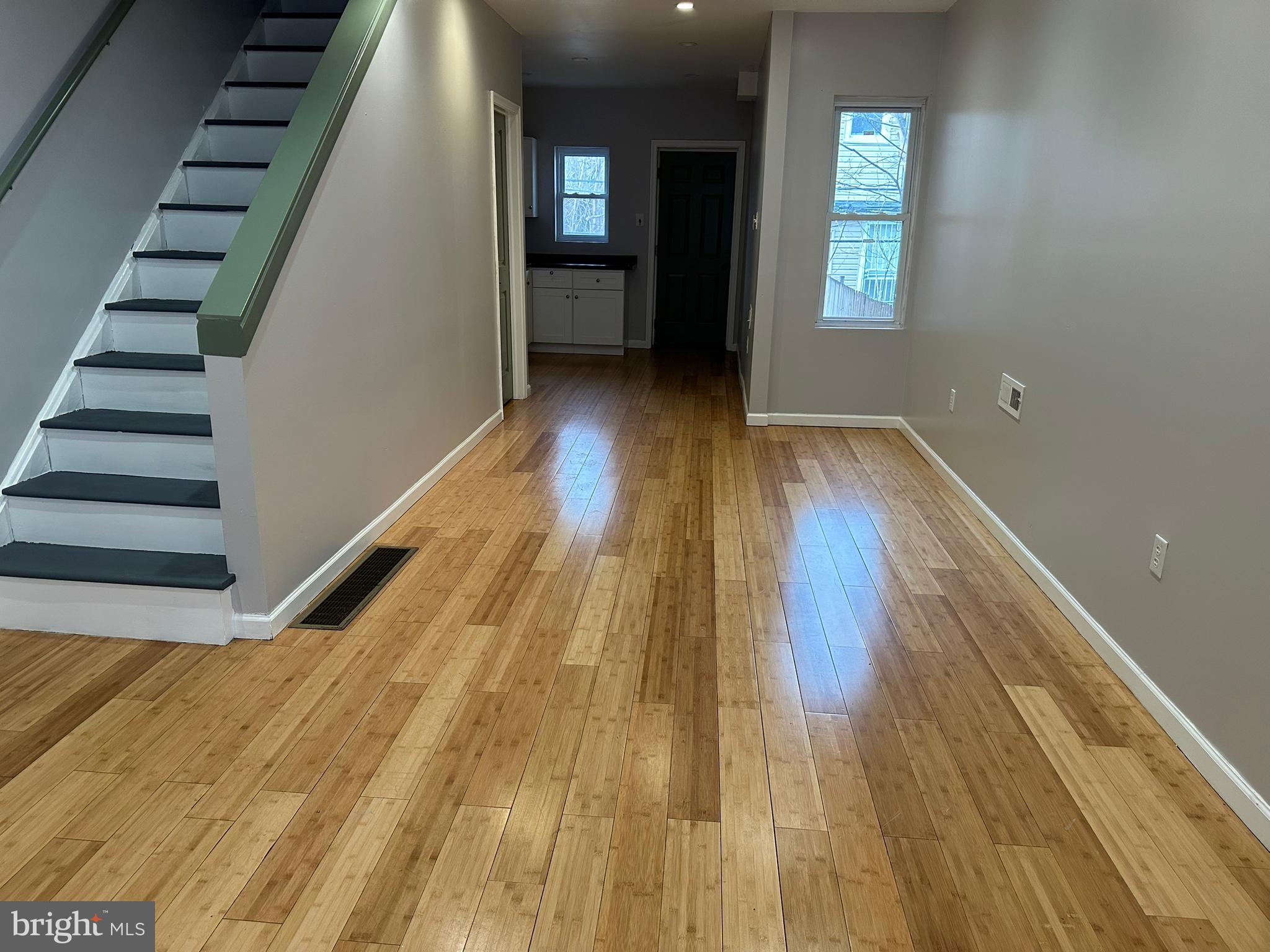 MILL CREEK - Residential