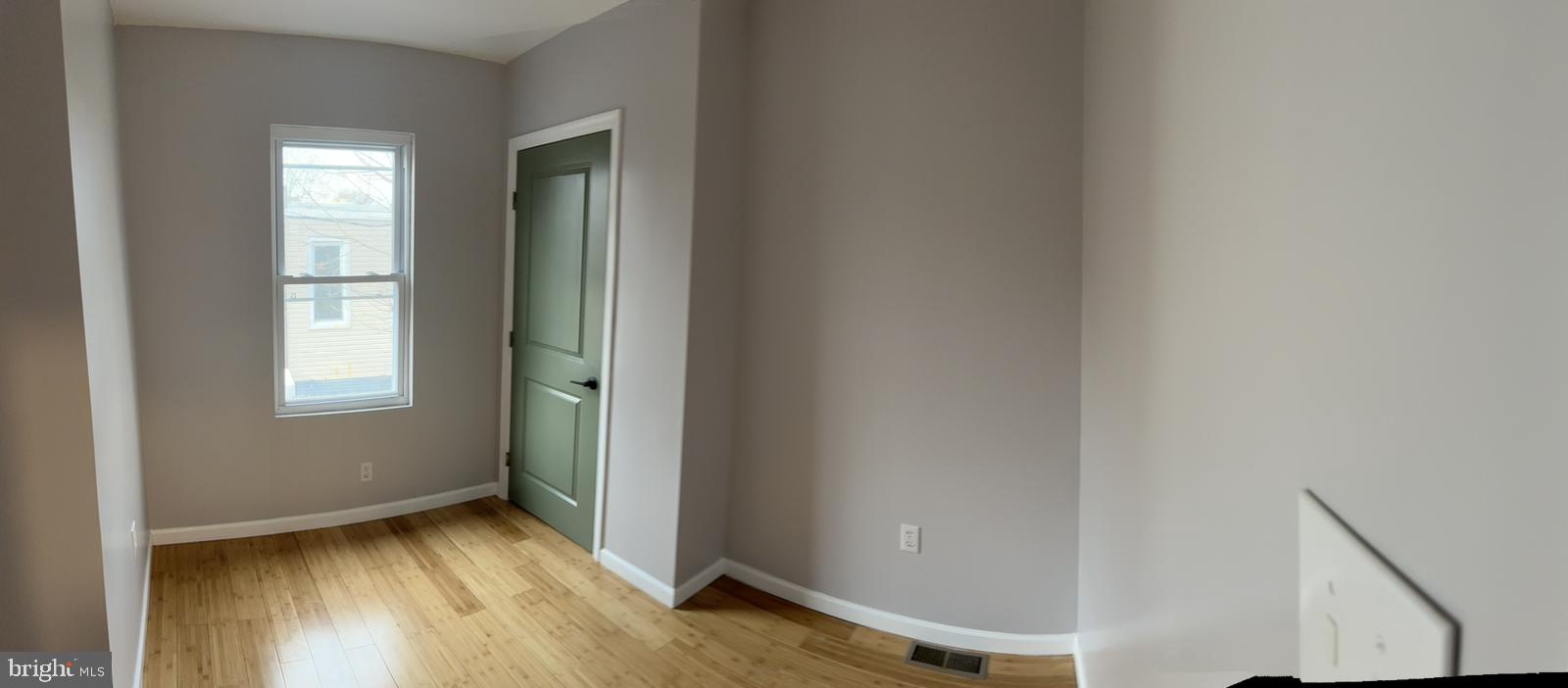 MILL CREEK - Residential