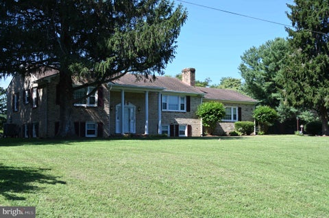 Photo of 822 Back Street, PORT ROYAL, VA 22535 (MLS # VACV2010872)