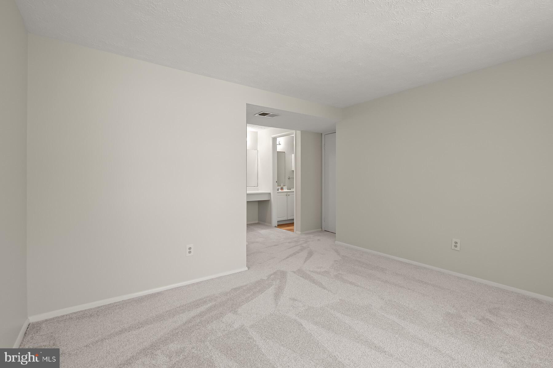 CHESTERFIELD GARDEN CONDOMINIUM - Residential