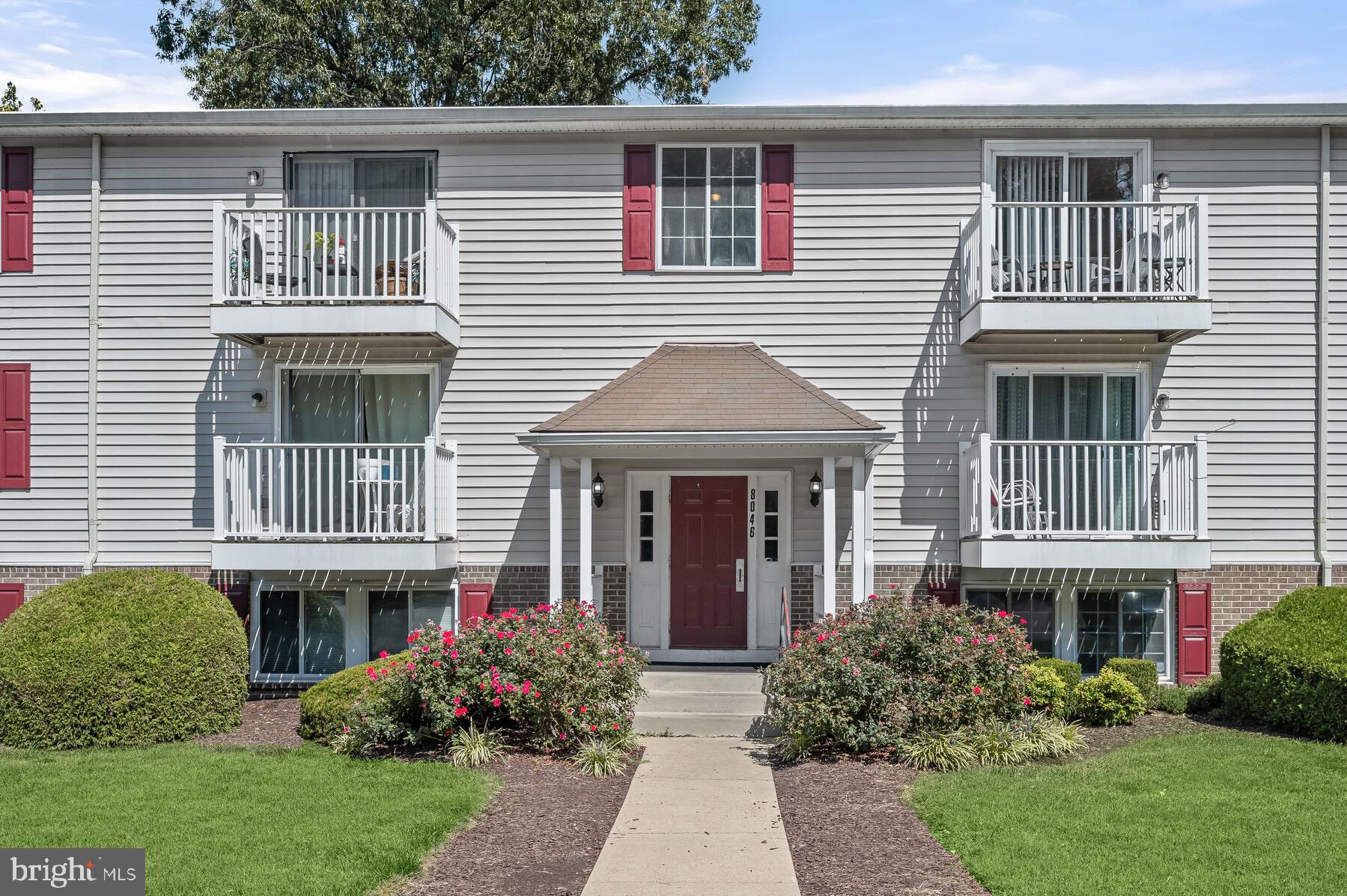 CHESTERFIELD GARDEN CONDOMINIUM - Residential