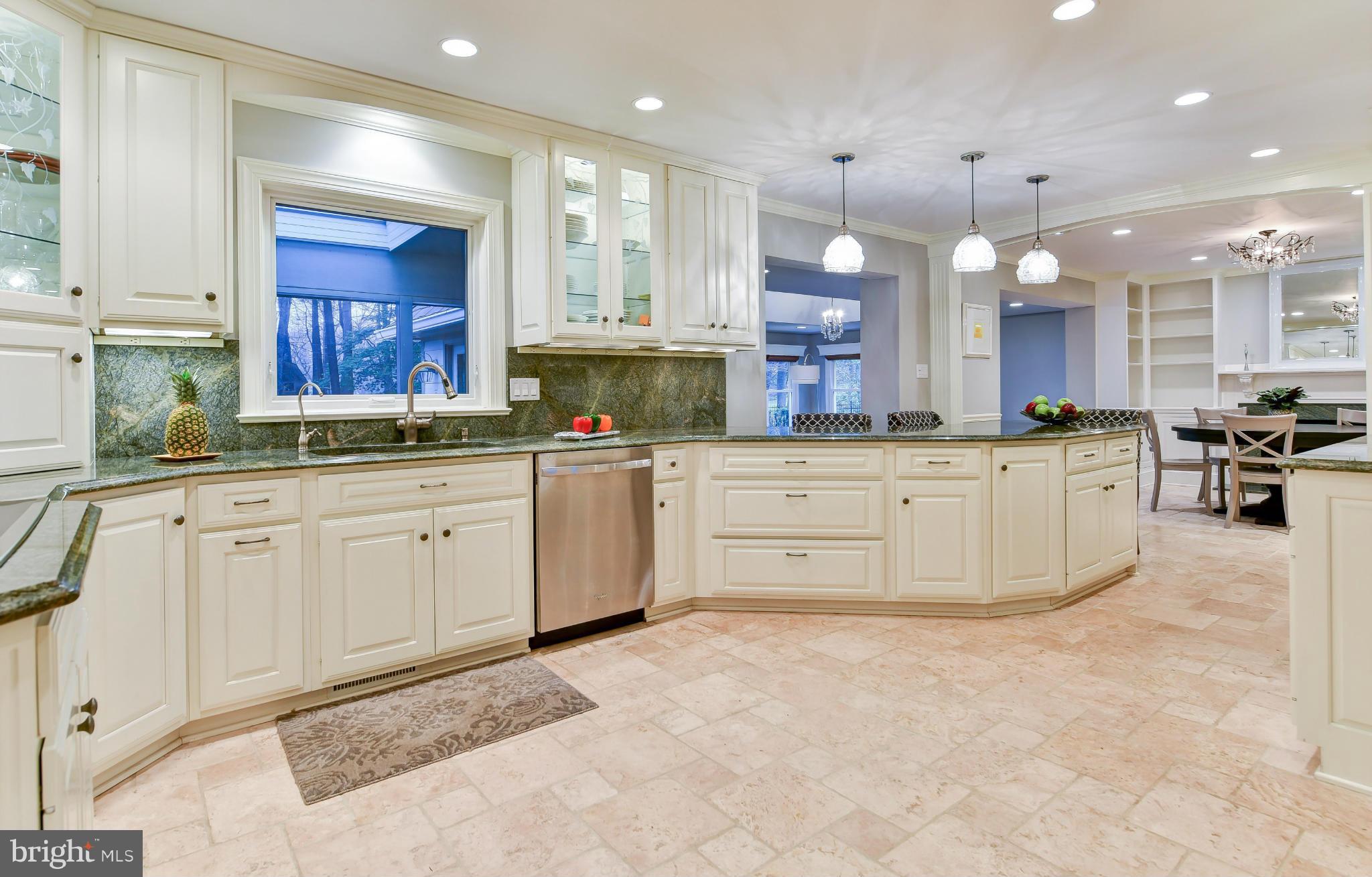 SUMMERWOOD - Residential