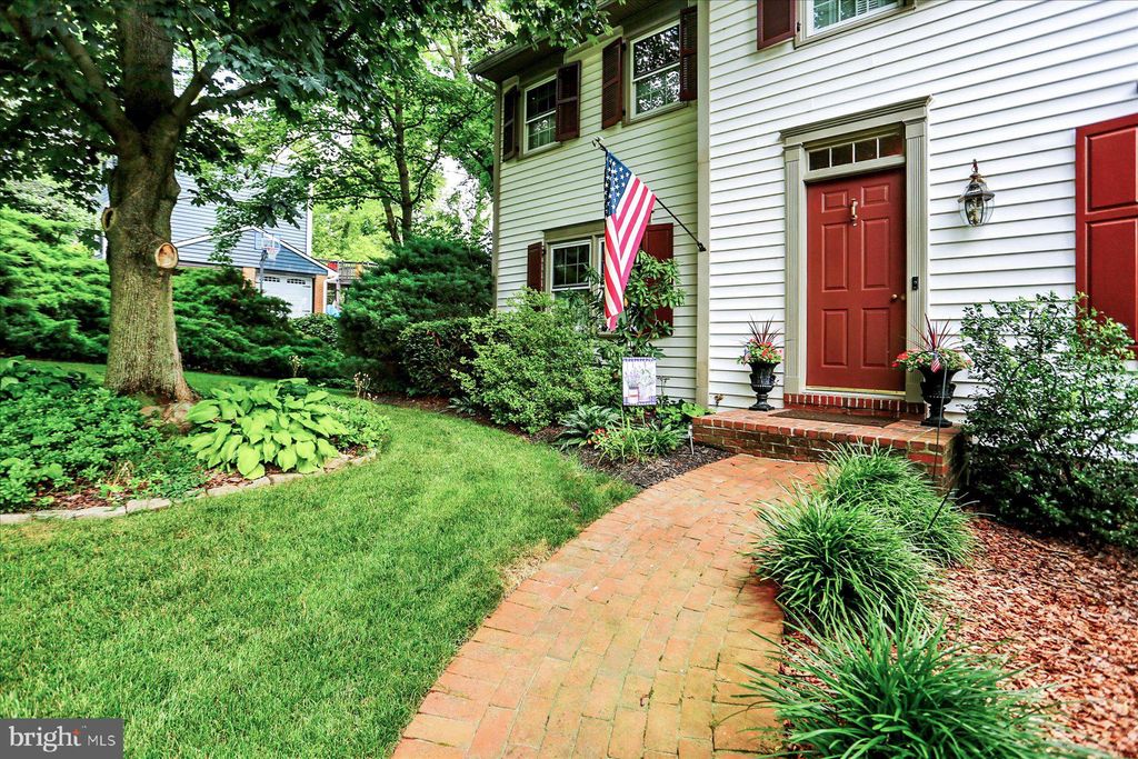 Photo of 1008 WOODRIDGE BLVD, LANCASTER, PA 17601 (MLS # PALA2038504)