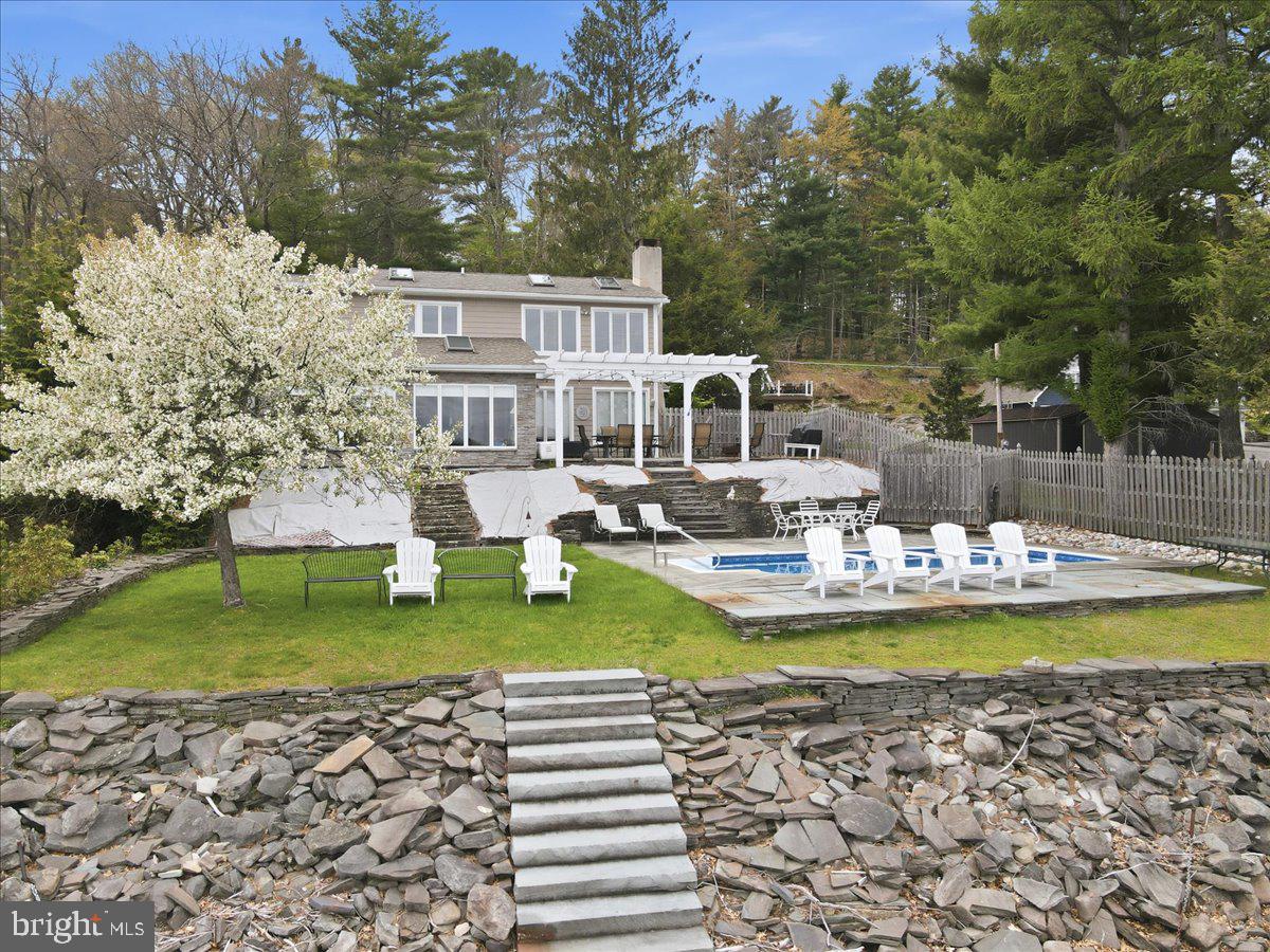 114 SHORE ROAD