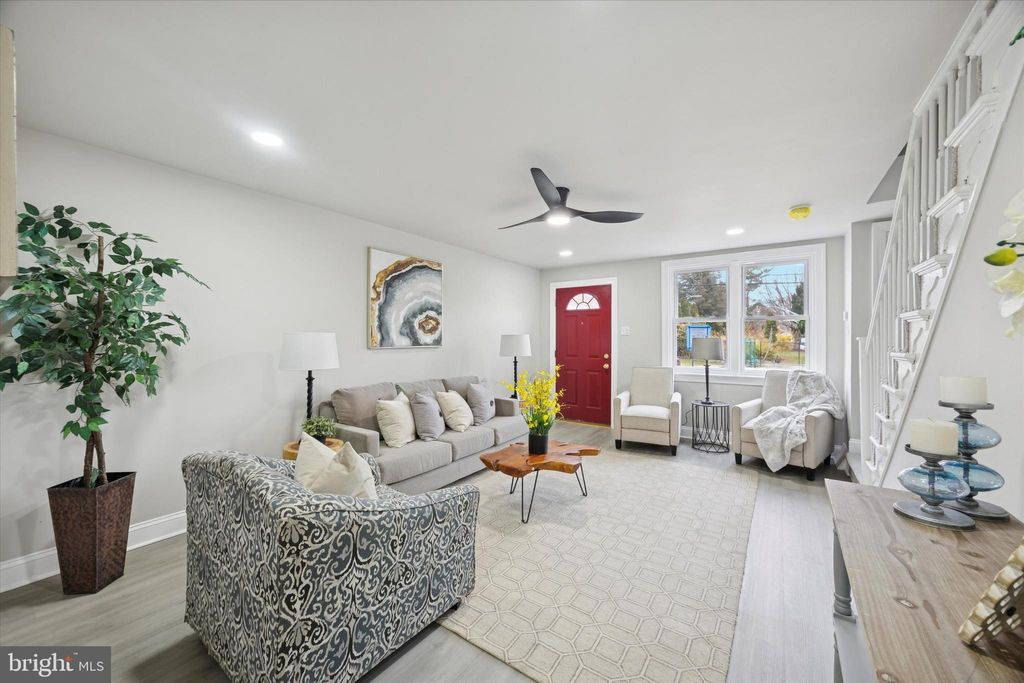 Photo of 112 S Church Street, CLIFTON HEIGHTS, PA 19018 (MLS # PADE2104410)