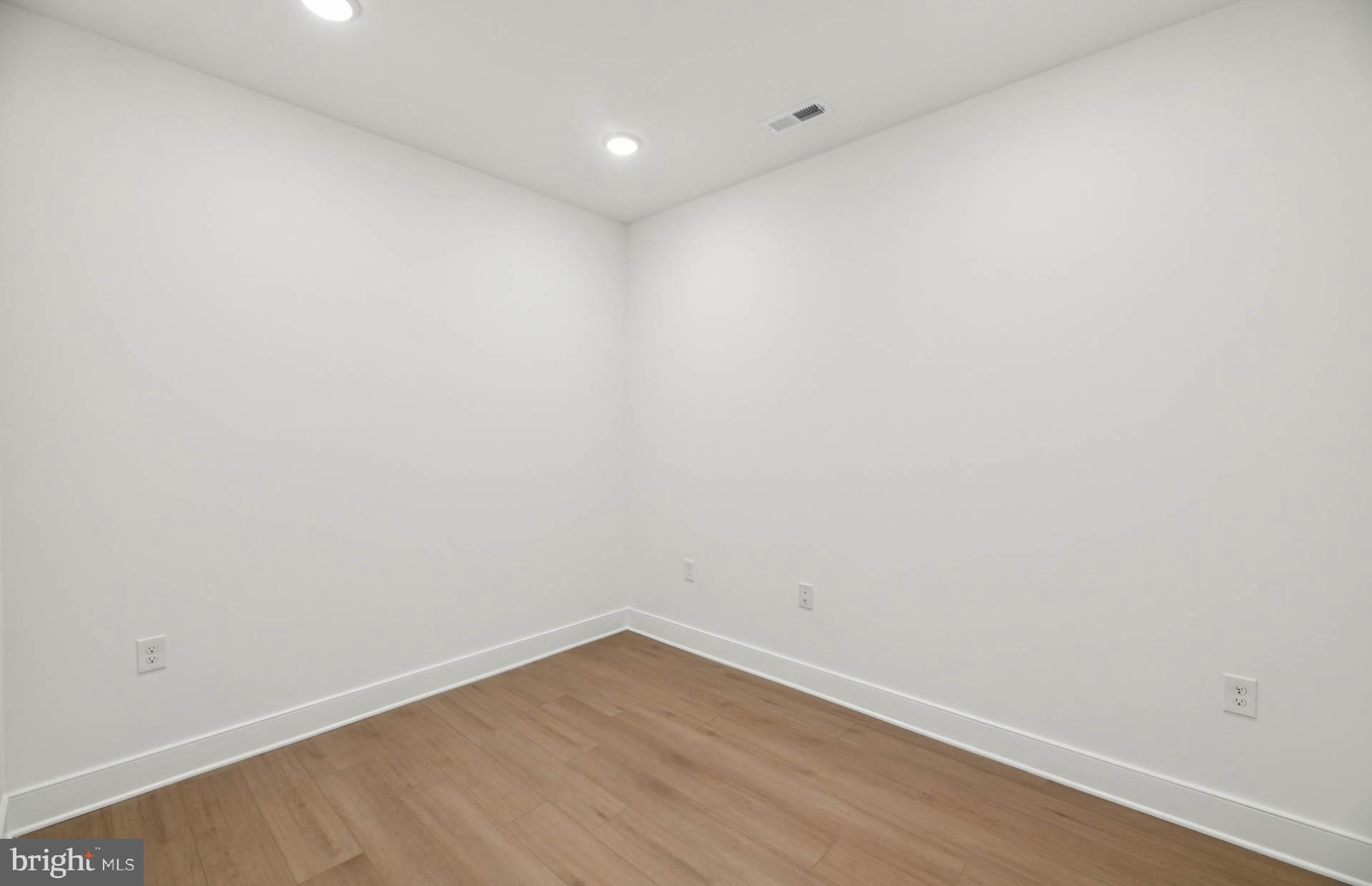 HEATHCOTE VILLAGE - Residential