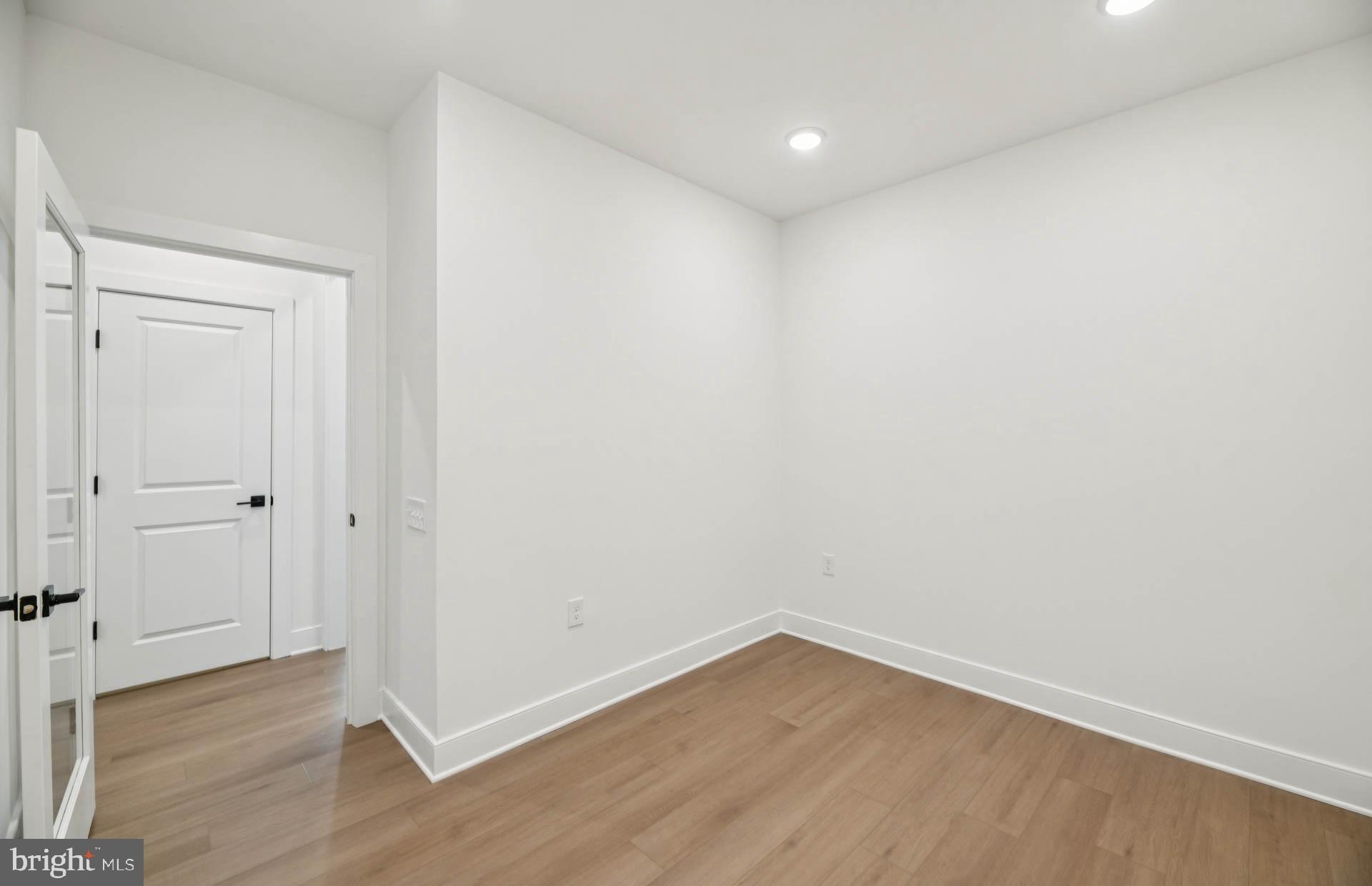 HEATHCOTE VILLAGE - Residential