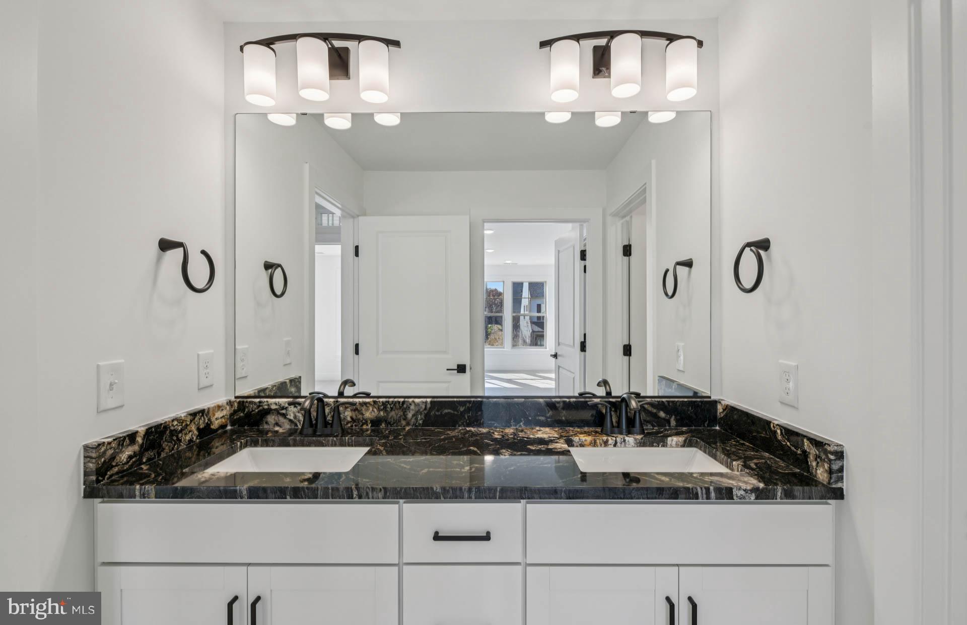 HEATHCOTE VILLAGE - Residential