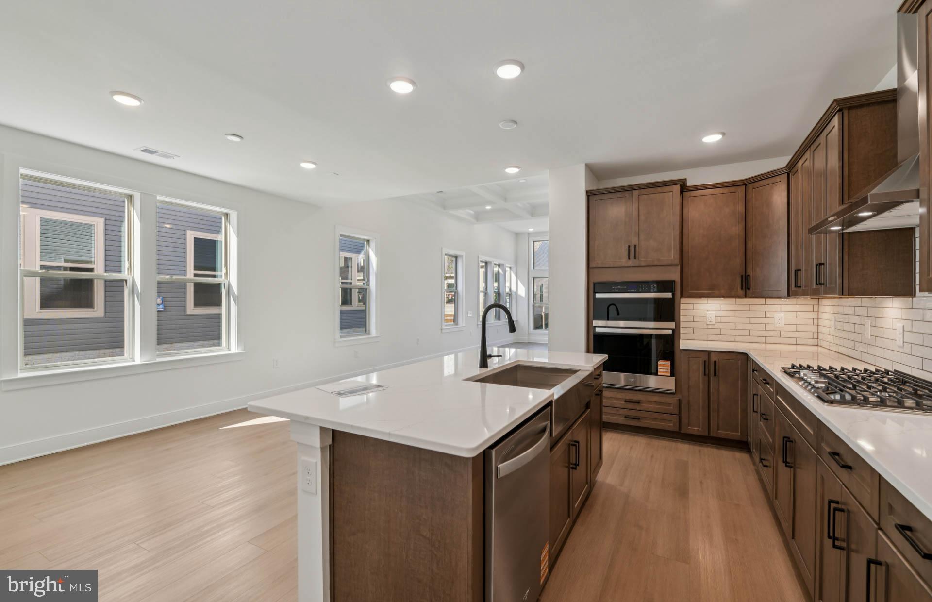 HEATHCOTE VILLAGE - Residential