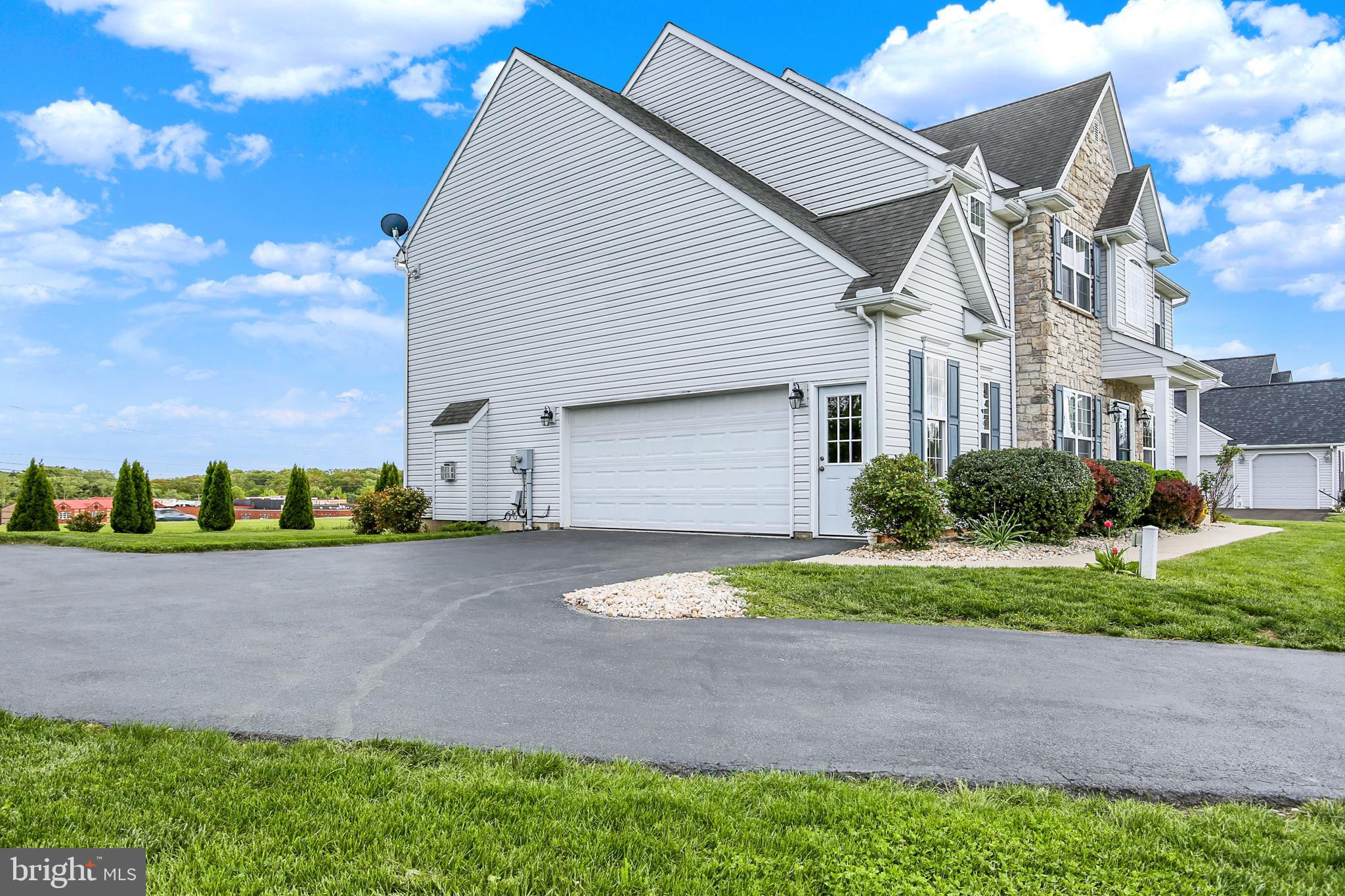 552 SOAPSTONE LANE