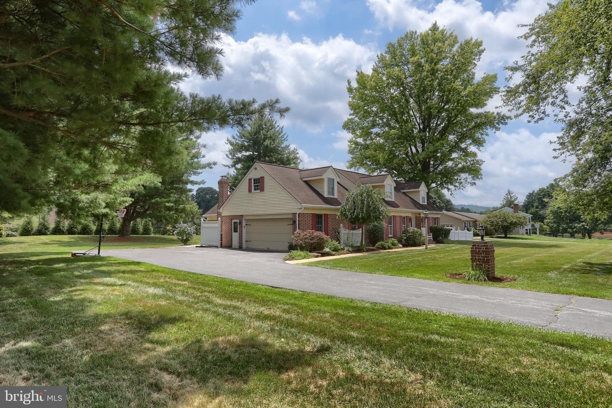 116 MAPLE LANE