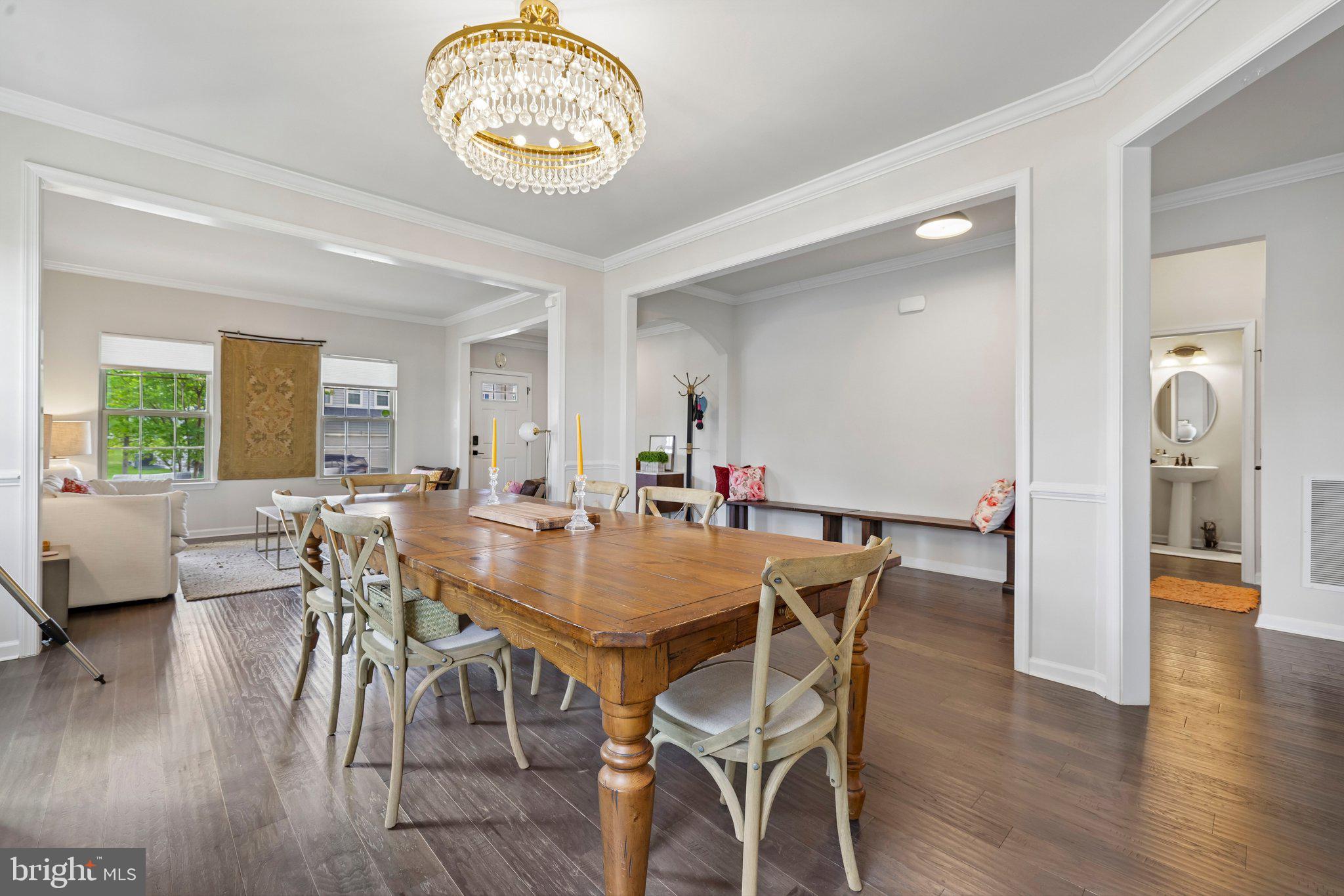 OAKDALE VILLAGE - Residential
