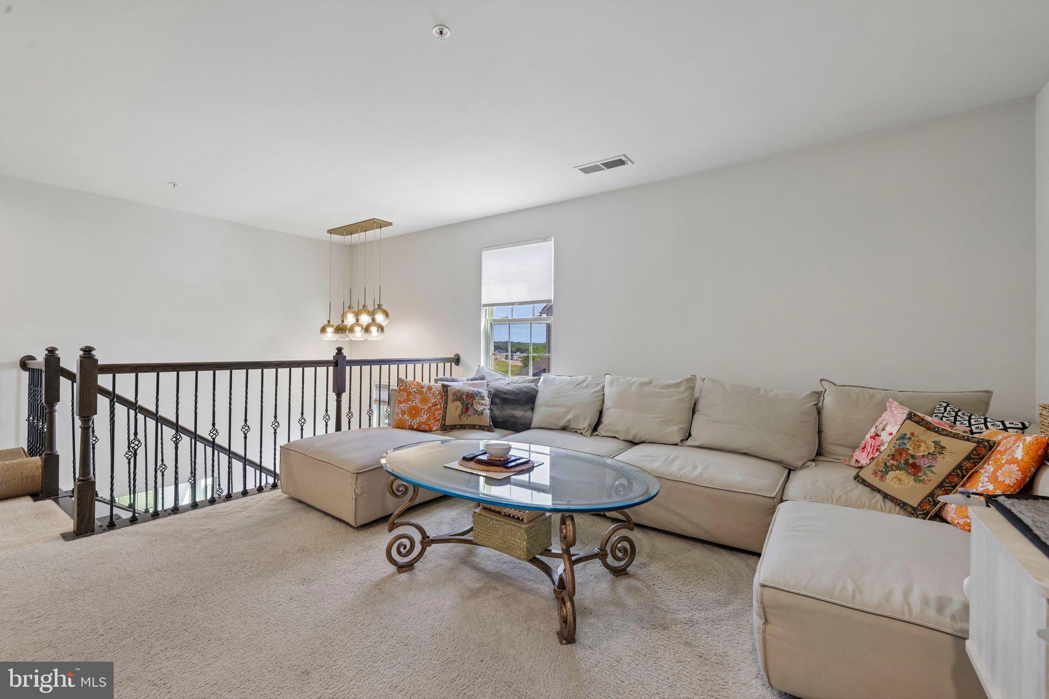 OAKDALE VILLAGE - Residential
