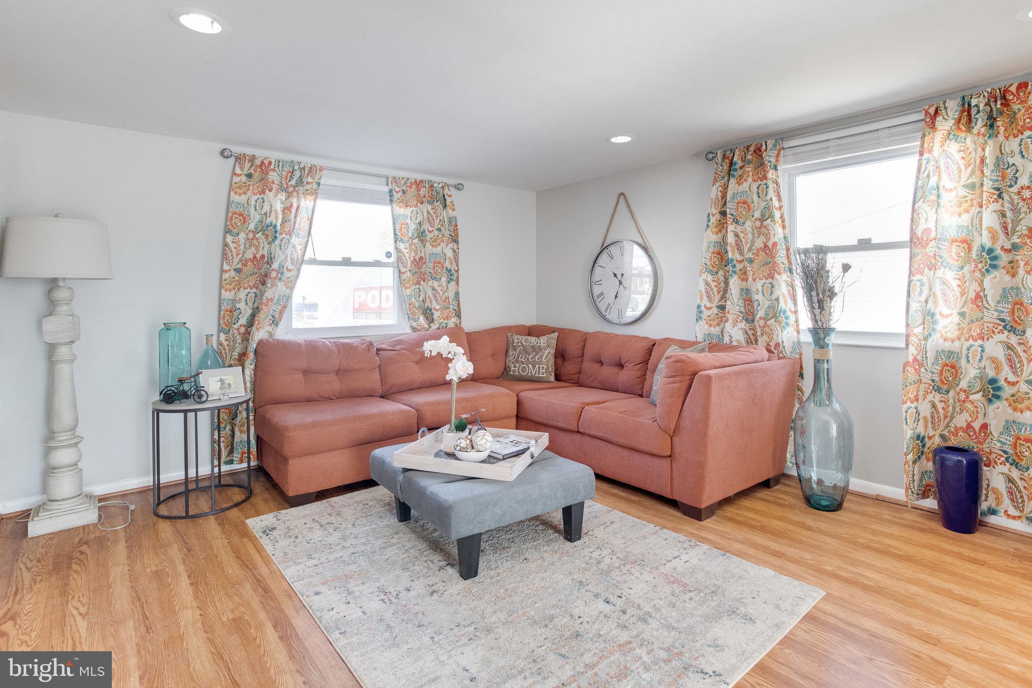 LYNNE ACRES - Residential