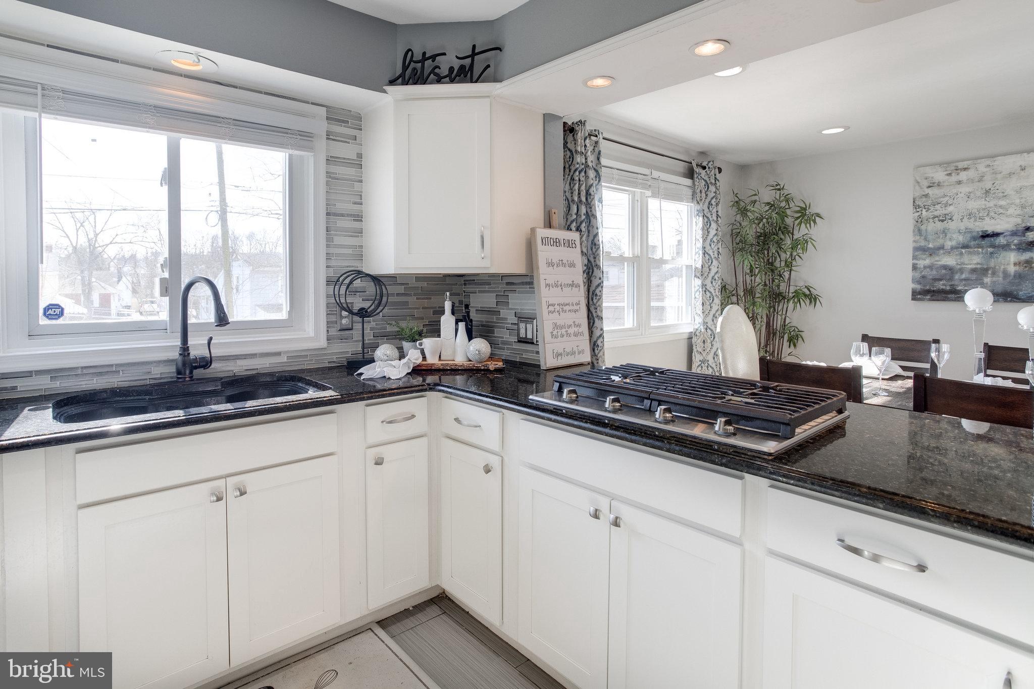 LYNNE ACRES - Residential