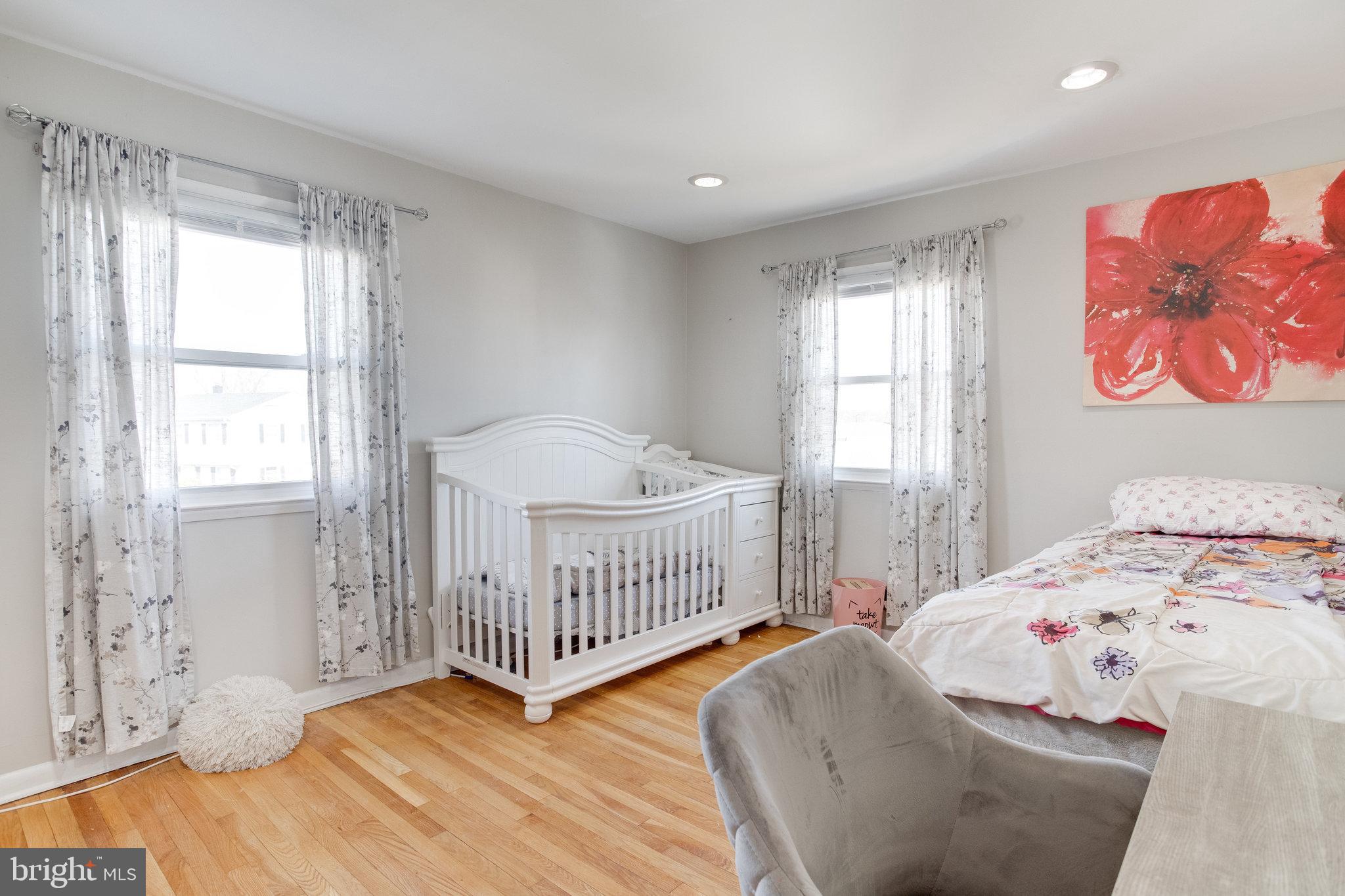 LYNNE ACRES - Residential