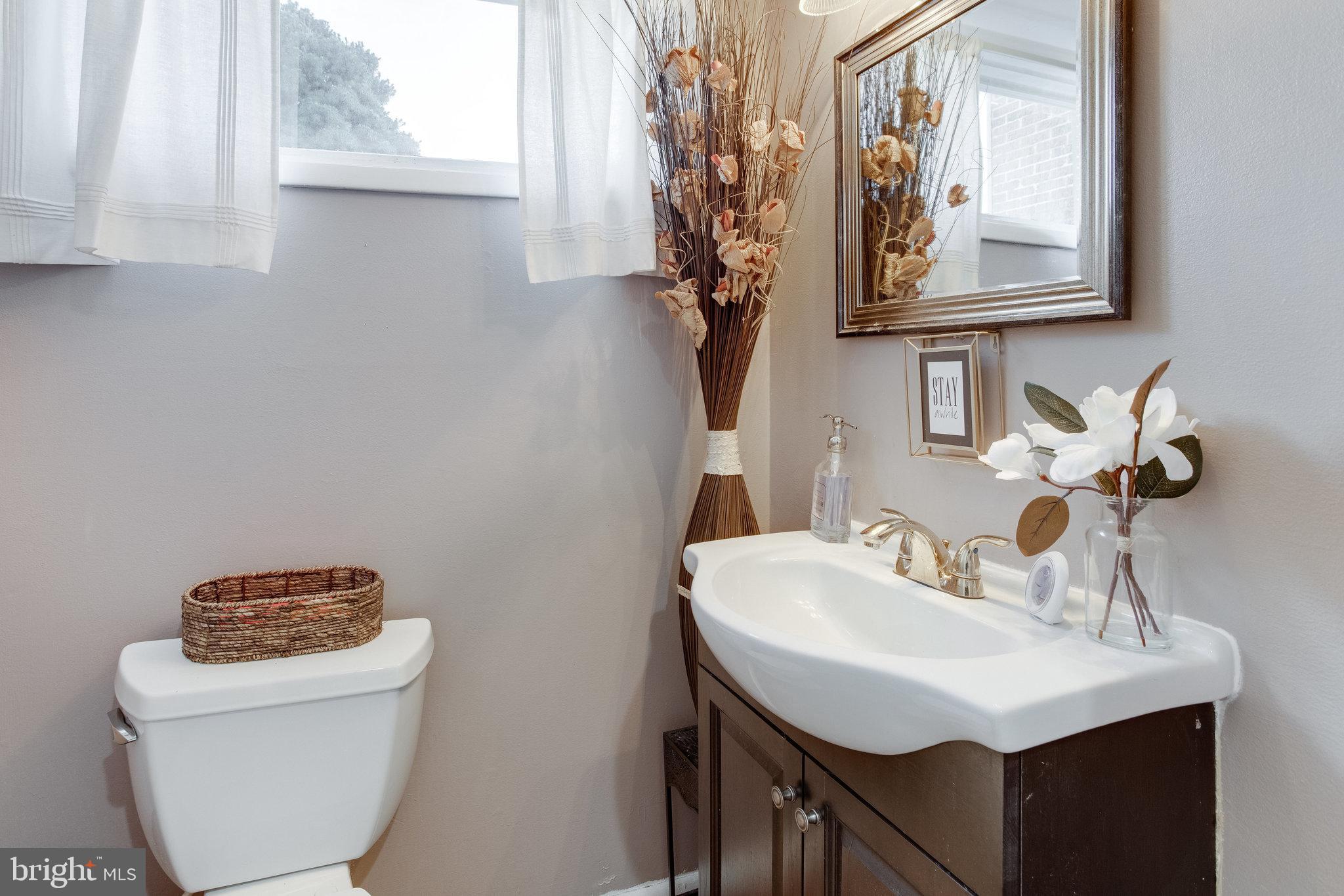 LYNNE ACRES - Residential