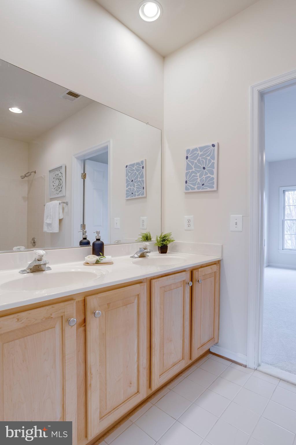 WOODGLENN ESTATES - Residential