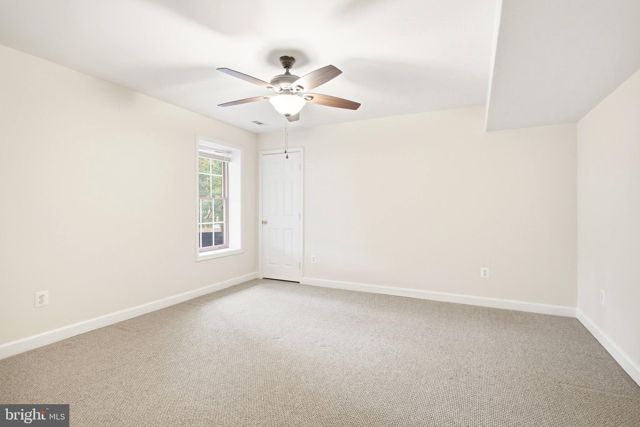 WOODGLENN ESTATES - Residential