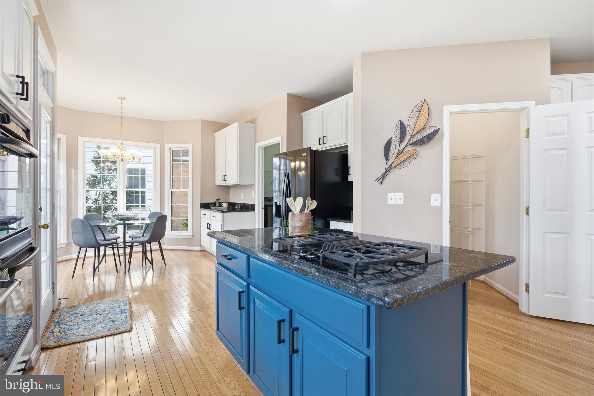 WOODGLENN ESTATES - Residential