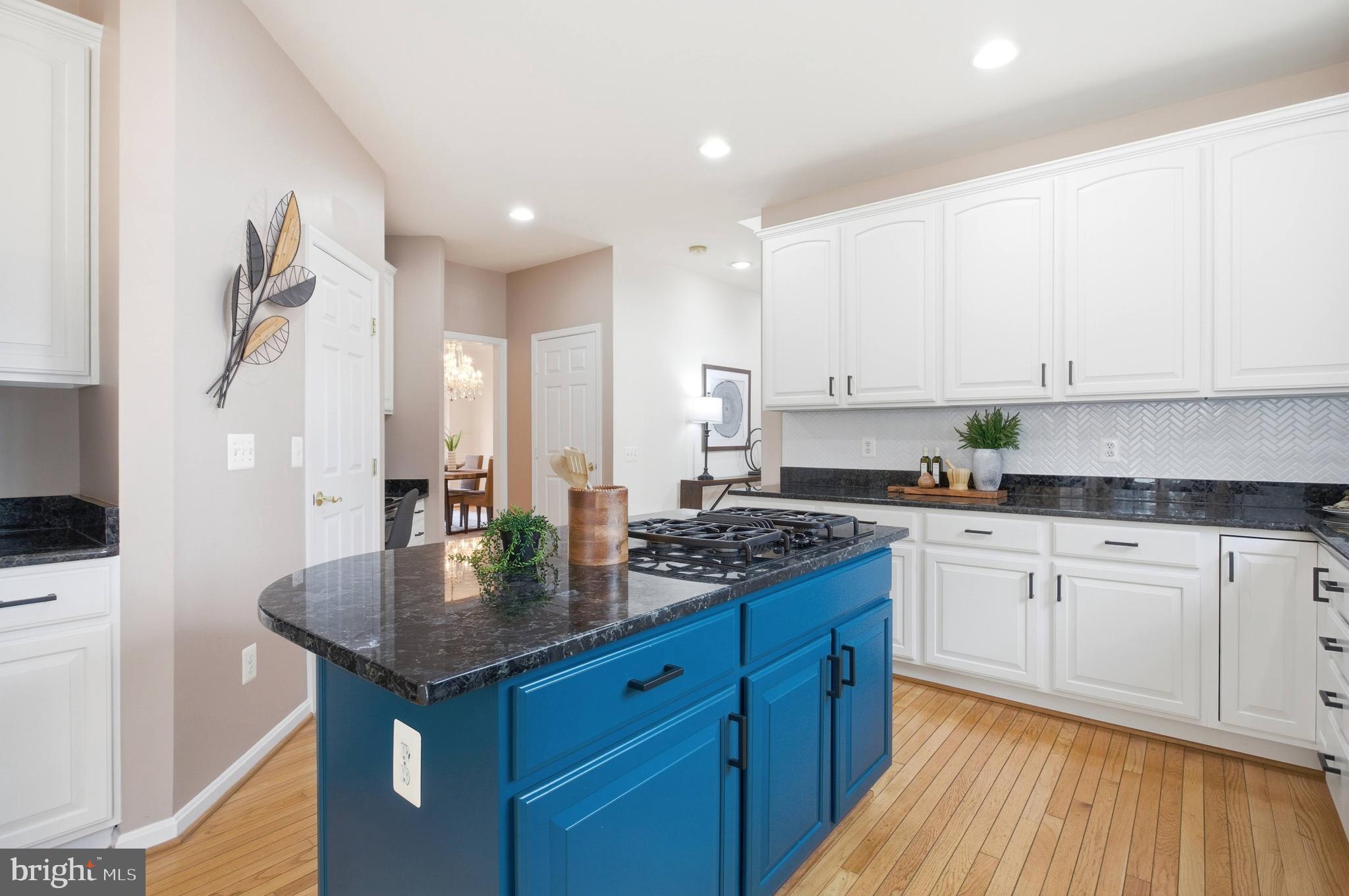 WOODGLENN ESTATES - Residential