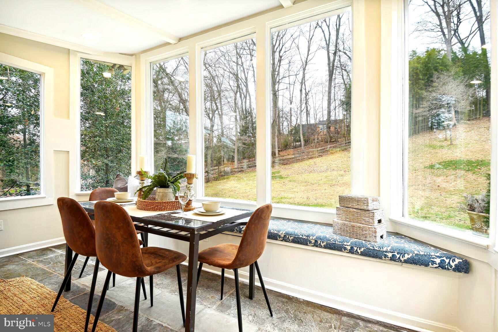 TILDEN WOODS - Residential