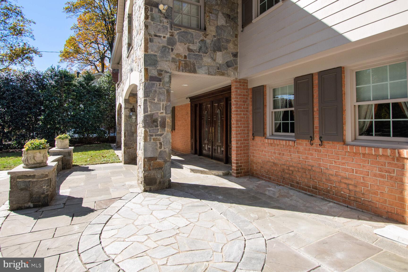 TILDEN WOODS - Residential