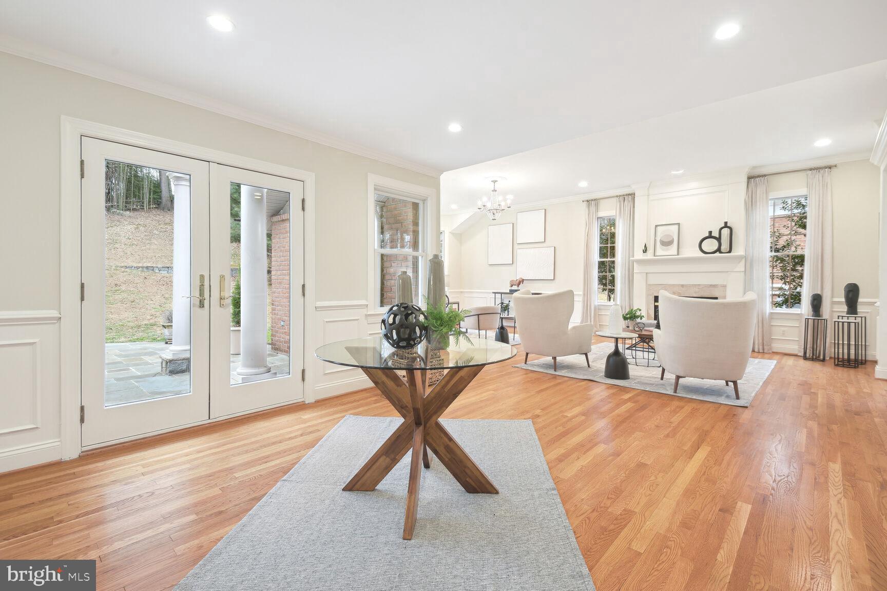 TILDEN WOODS - Residential