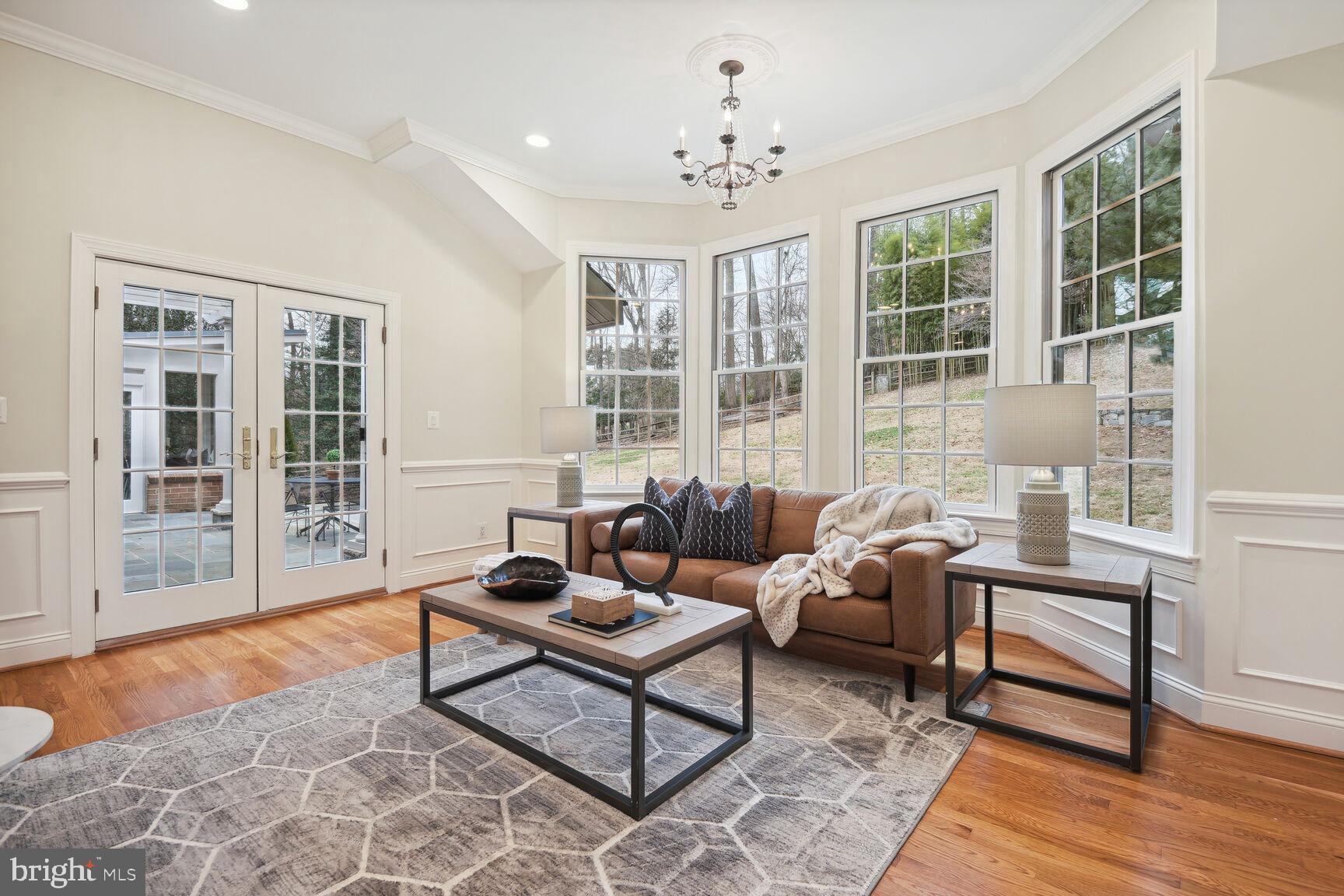 TILDEN WOODS - Residential