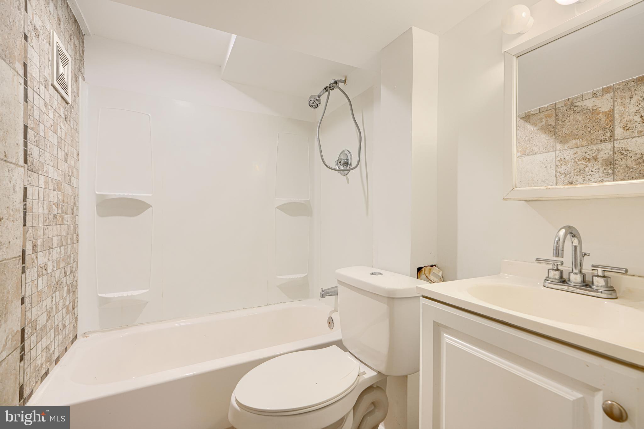 GREATER CAPITOL HEIGHTS - Residential