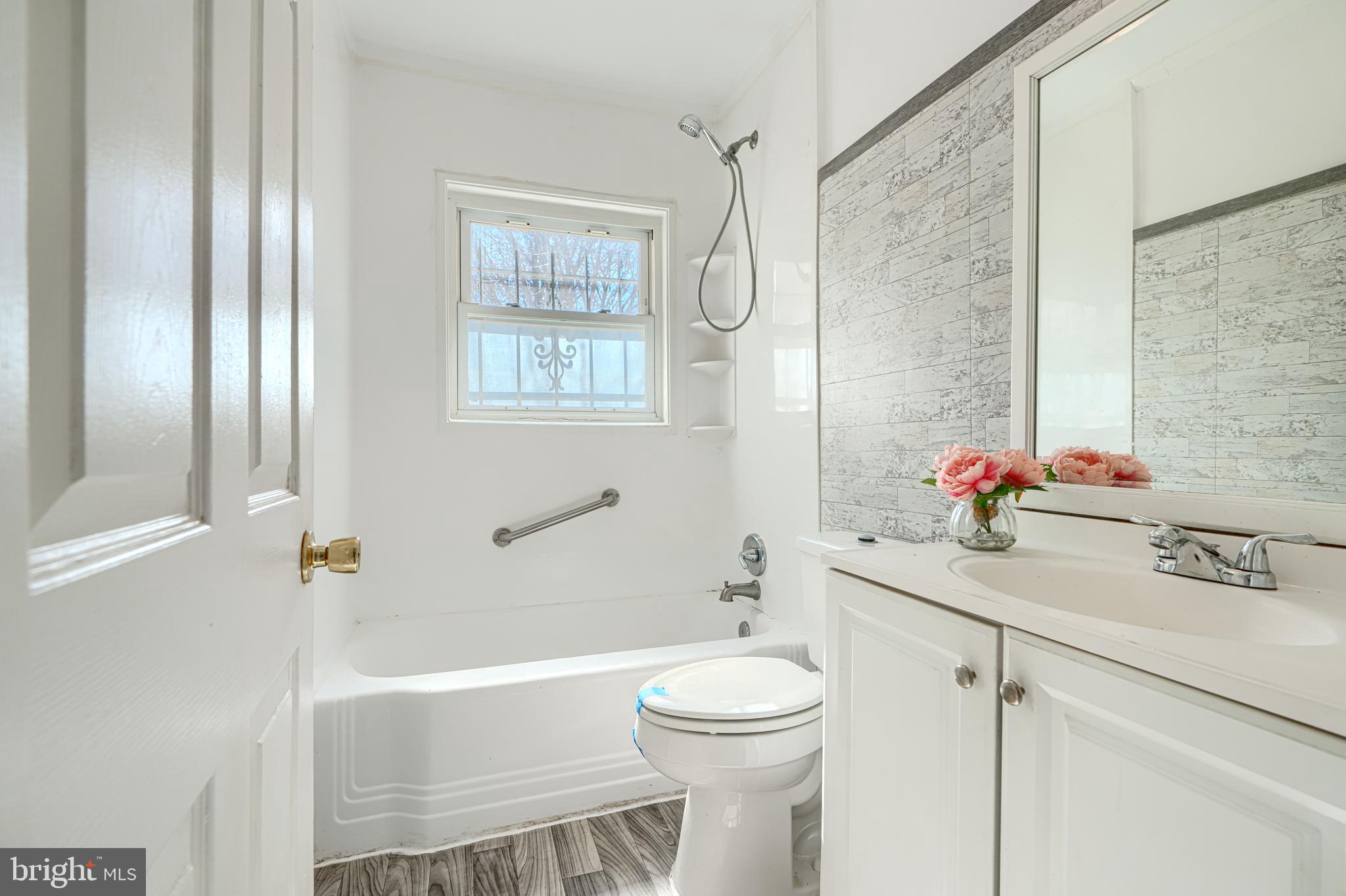 GREATER CAPITOL HEIGHTS - Residential