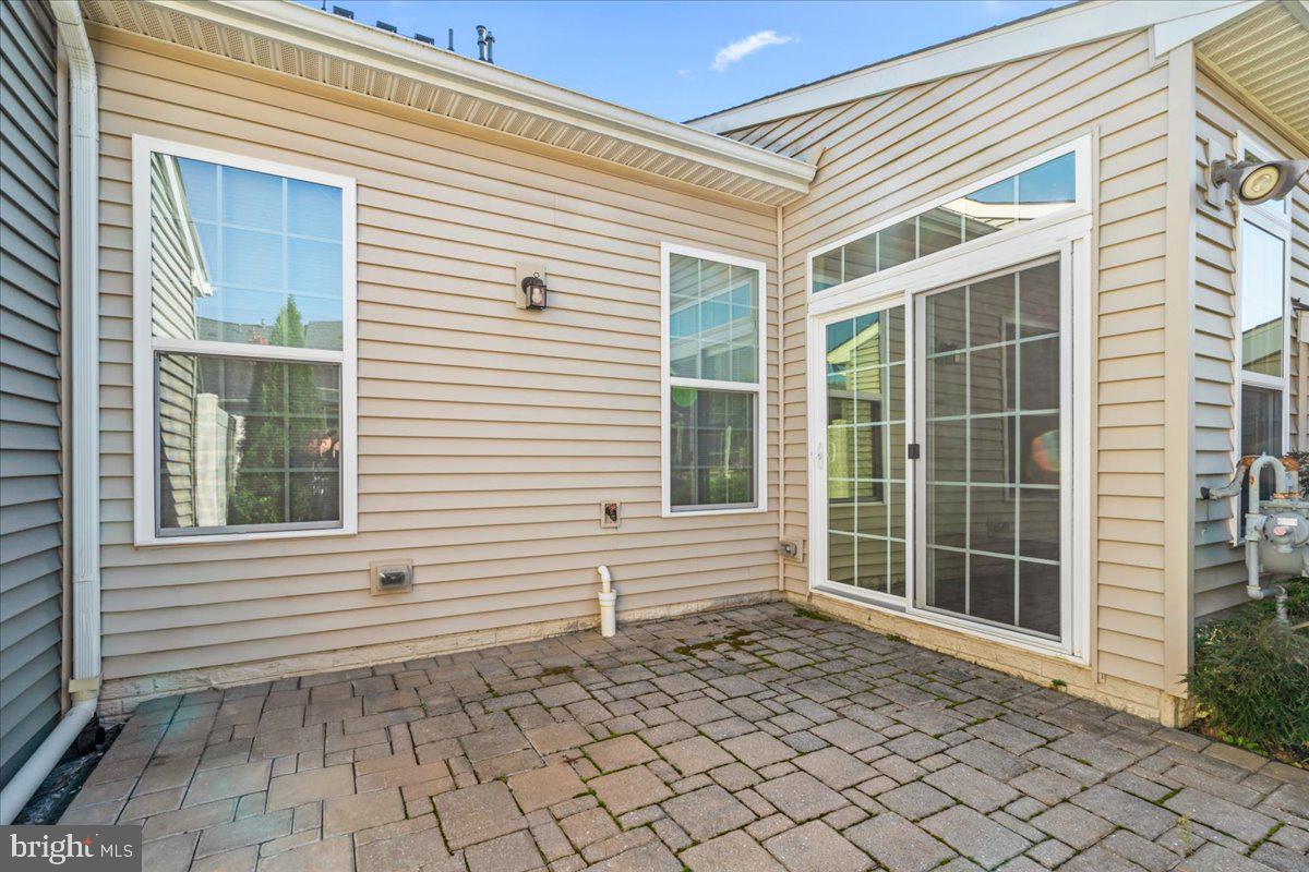 BALLENGER RUN - Residential Lease