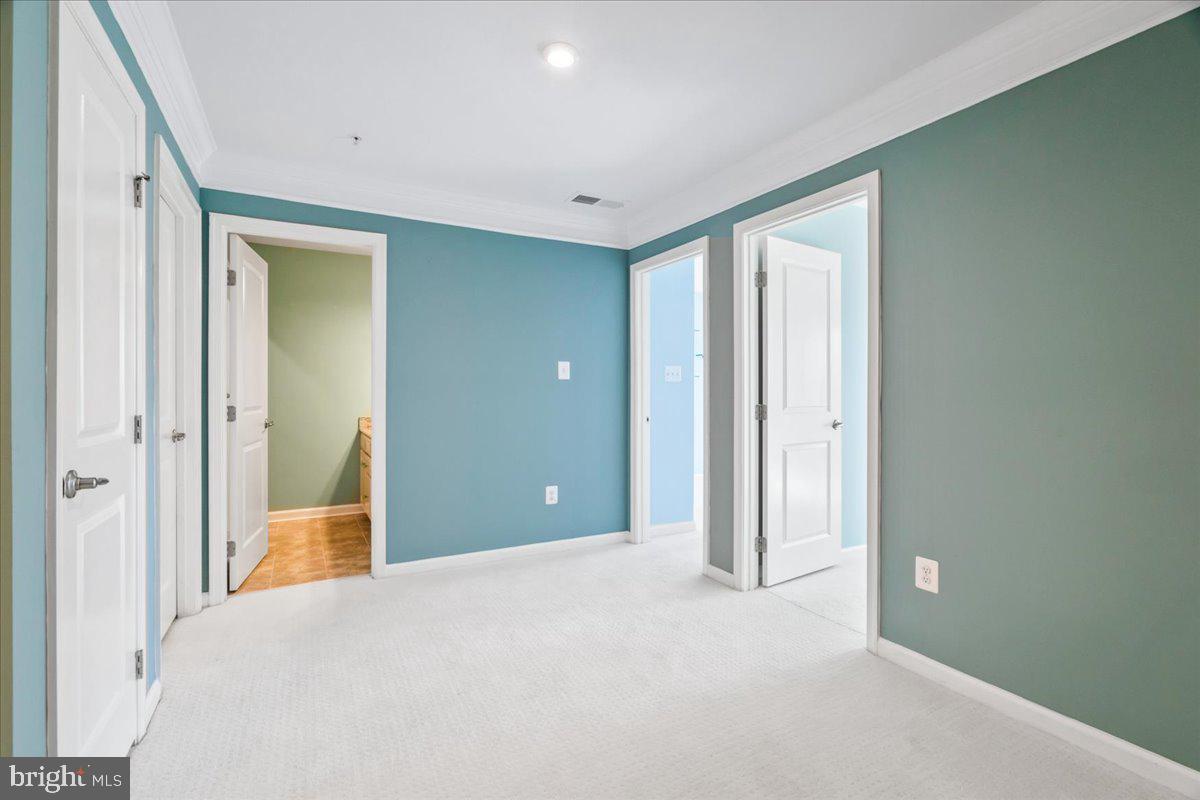 BALLENGER RUN - Residential Lease