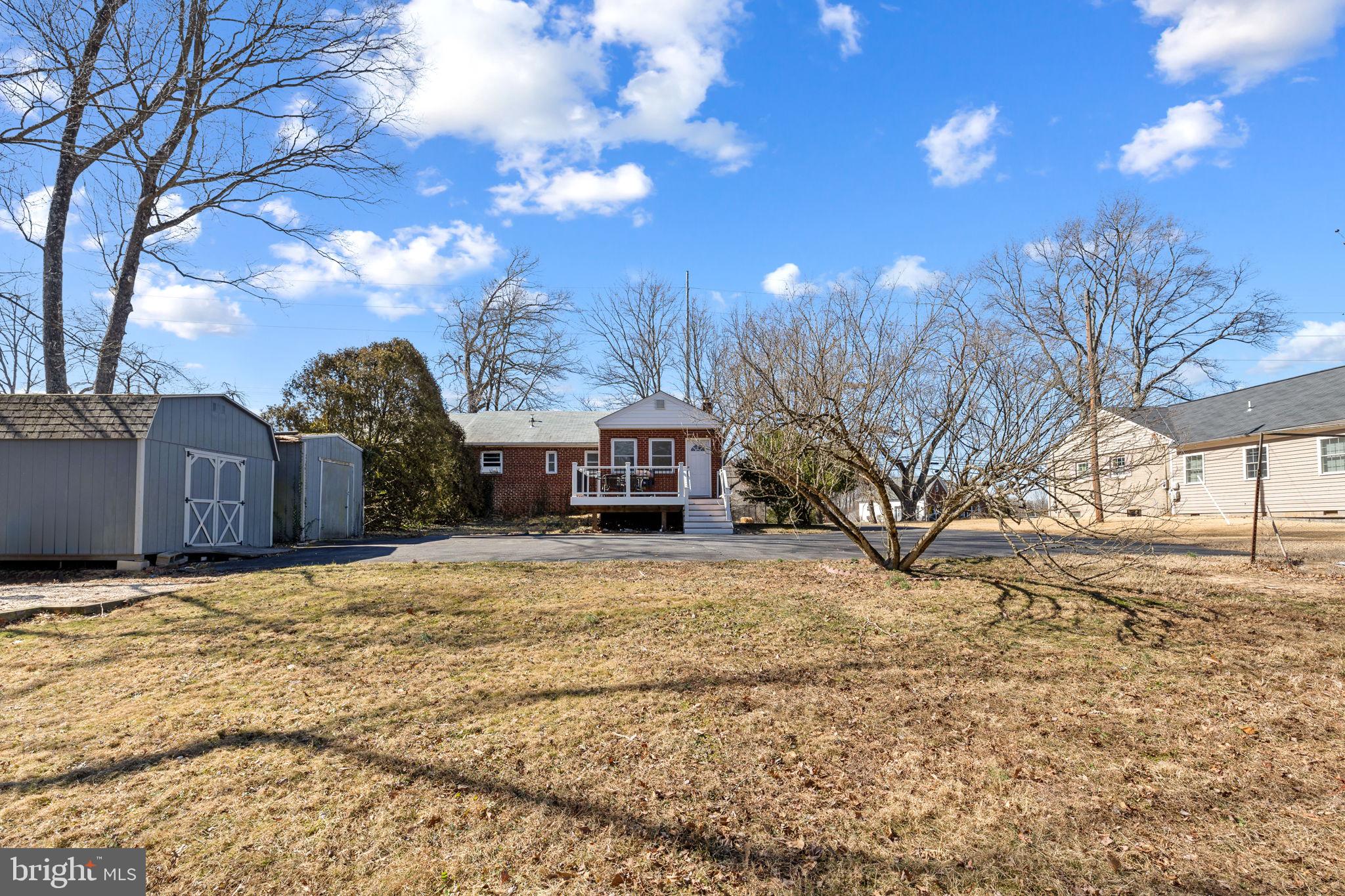 WOODBINE - Residential