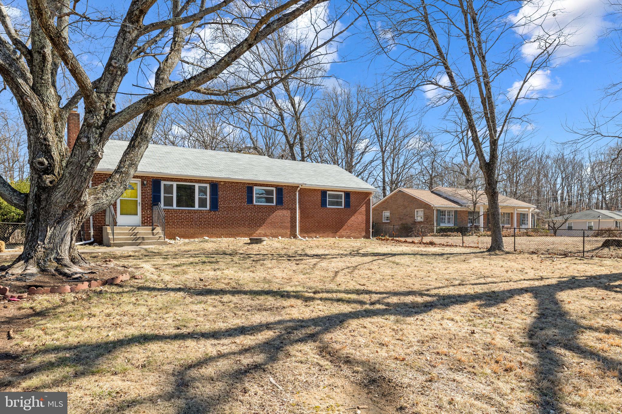 WOODBINE - Residential