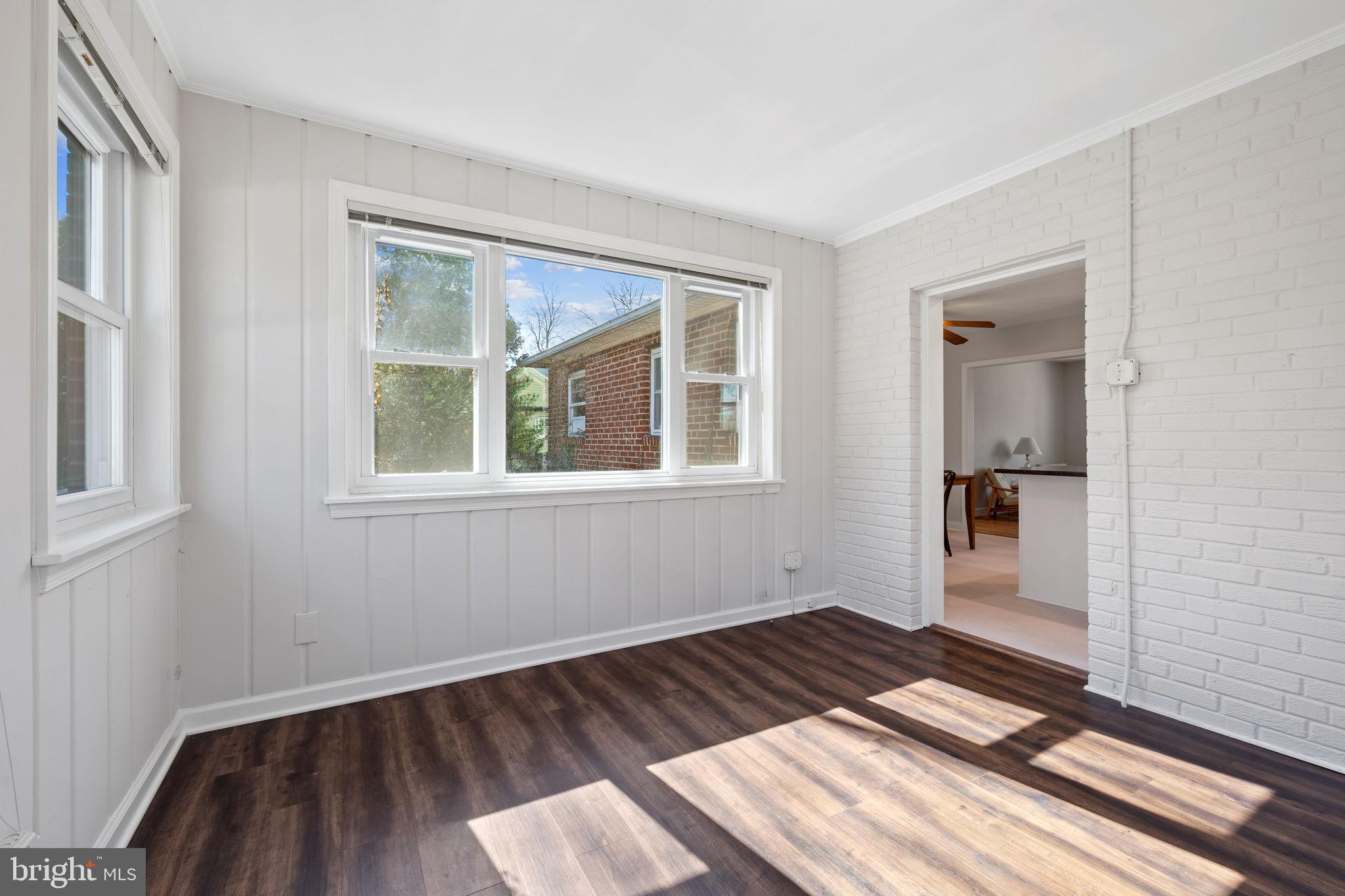 WOODBINE - Residential