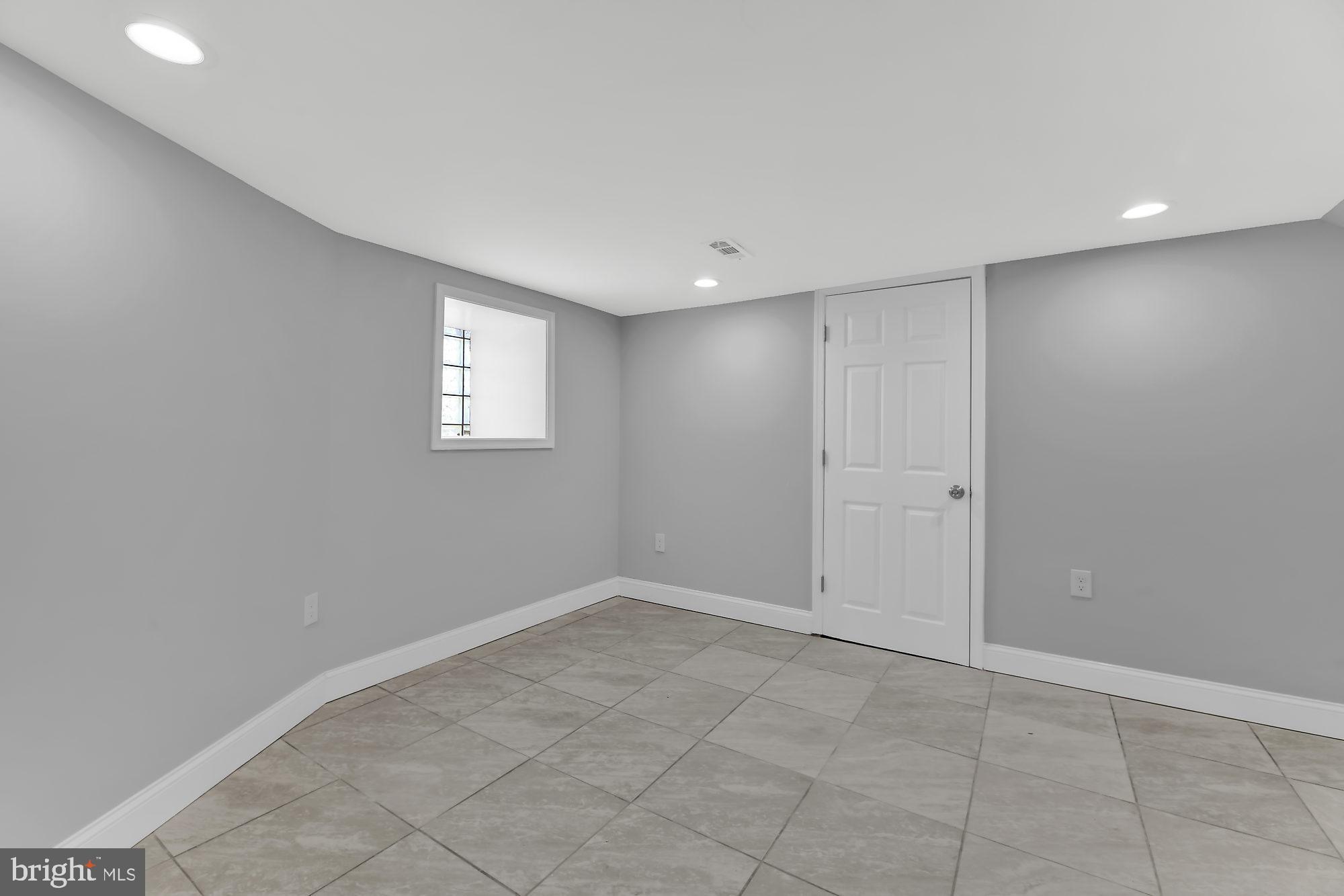 HAMILTON HEIGHTS - Residential