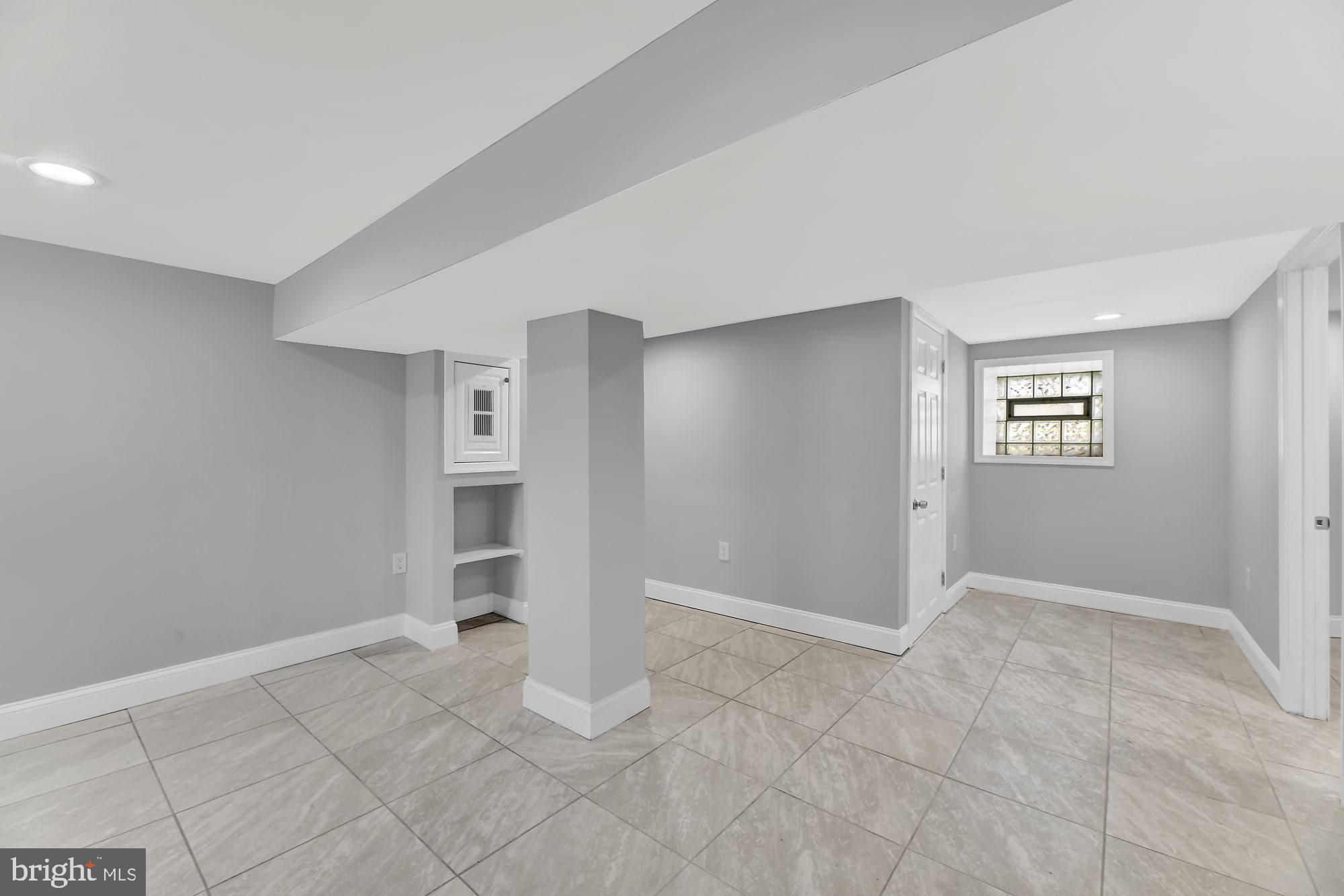 HAMILTON HEIGHTS - Residential