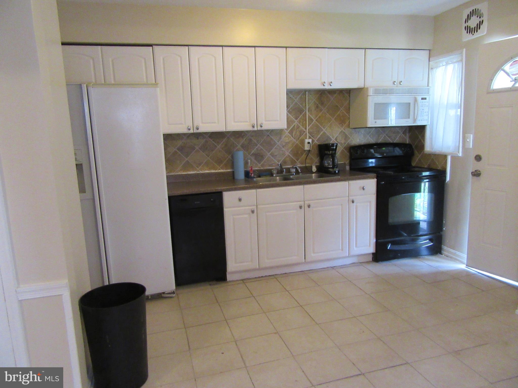 GRAY MANOR HOMES - Residential