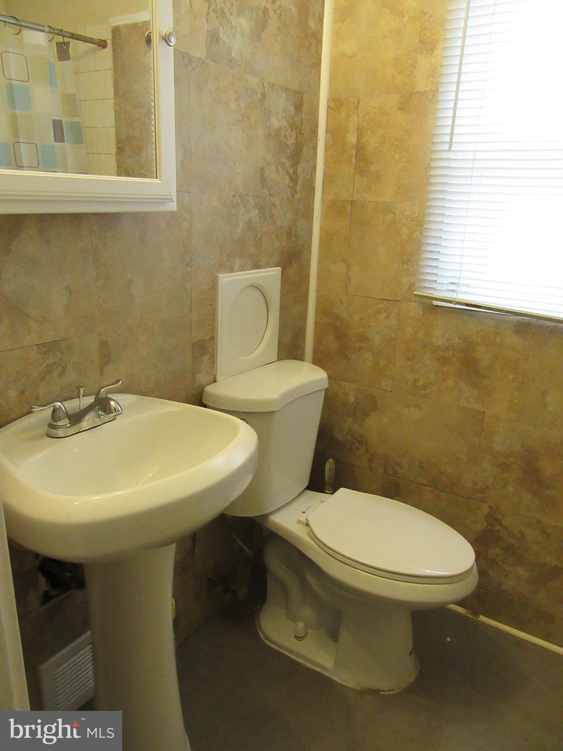 GRAY MANOR HOMES - Residential